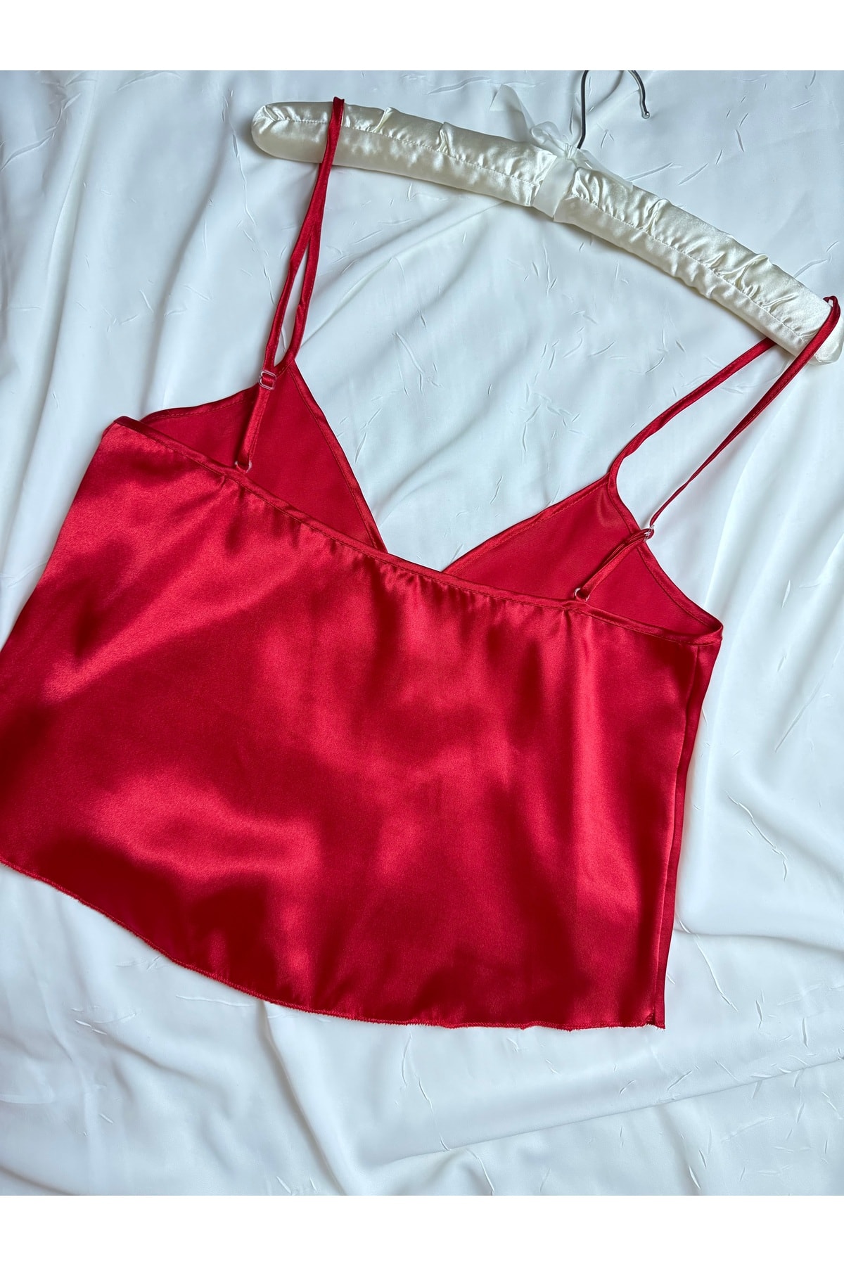 Ayarlanabilir Askılı Saten Pijama Takımı