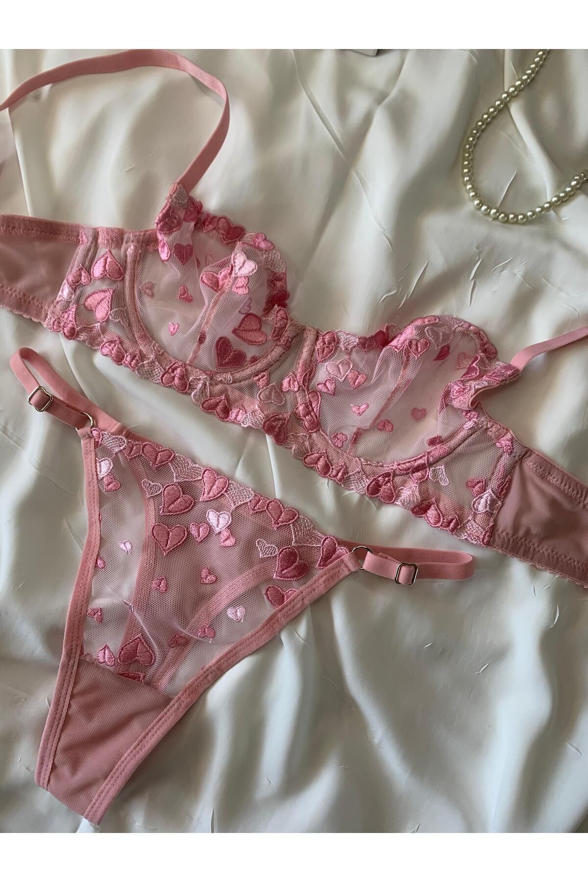 Kalp Desenli Dantelli Kapsız Bralet Sütyen Takım (SÜTYEN-TANGA) - pembe