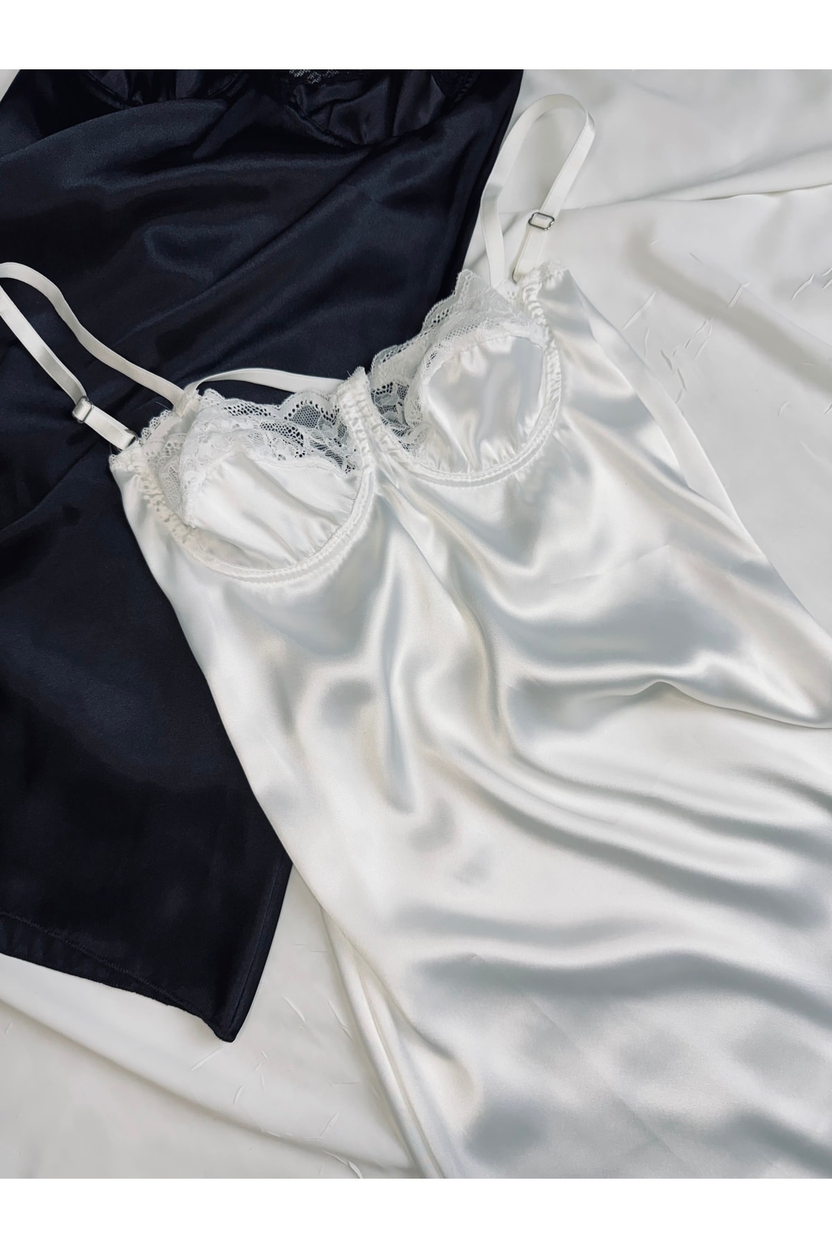 Ekru Saten Ayarlanabilir Askılı Dantelli Gecelik (BABYDOLL) - beyaz
