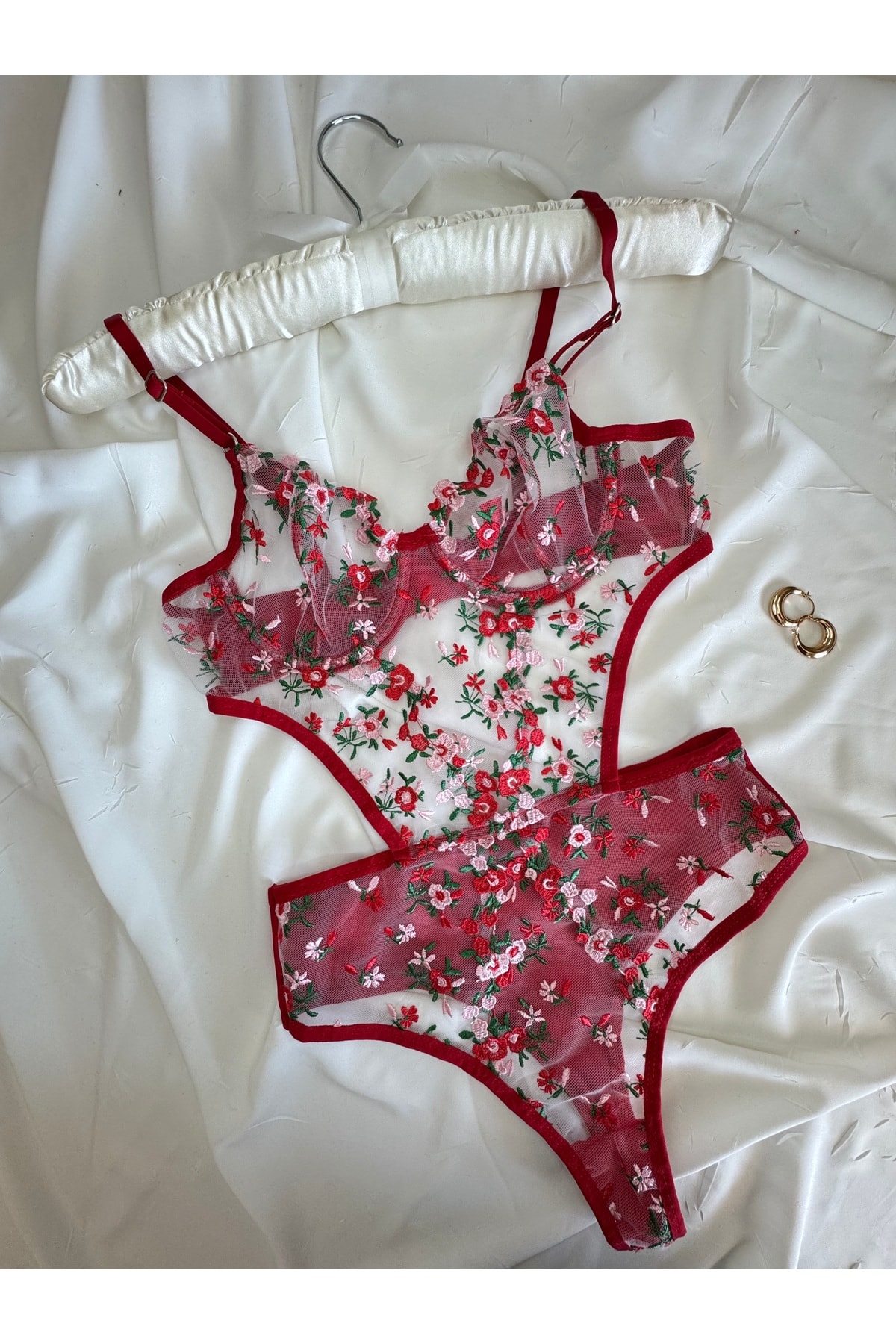 Bebe Mavi Dantelli Brode Balenli Kapsız Transparan Bodysuit - kırmızı yeşil