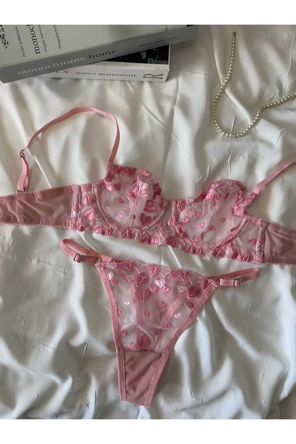 Kalp Desenli Dantelli Kapsız Bralet Sütyen Takım (SÜTYEN-TANGA) - pembe