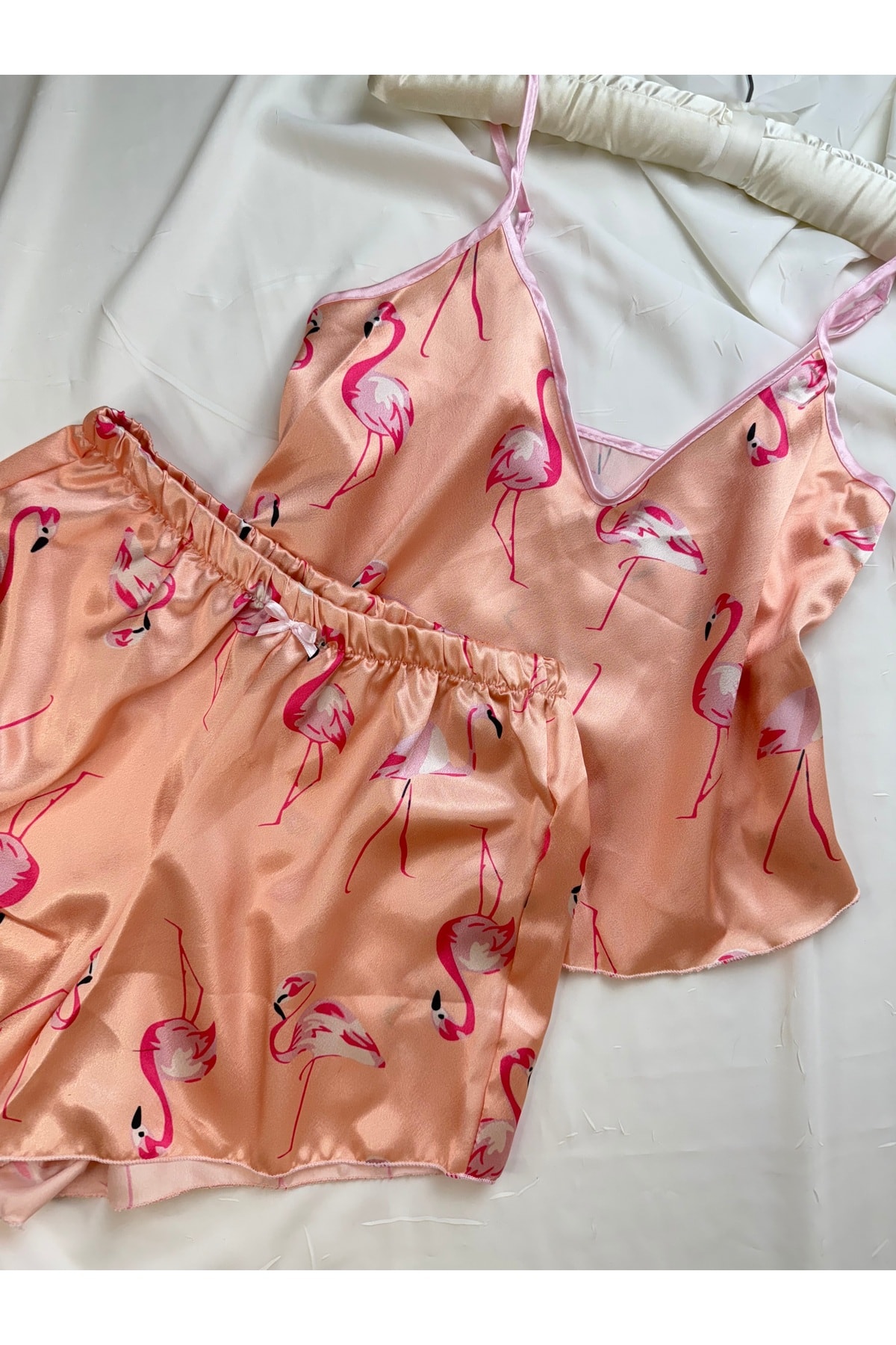 Ayarlanabilir Askılı Saten Pijama Takımı - açık turuncu