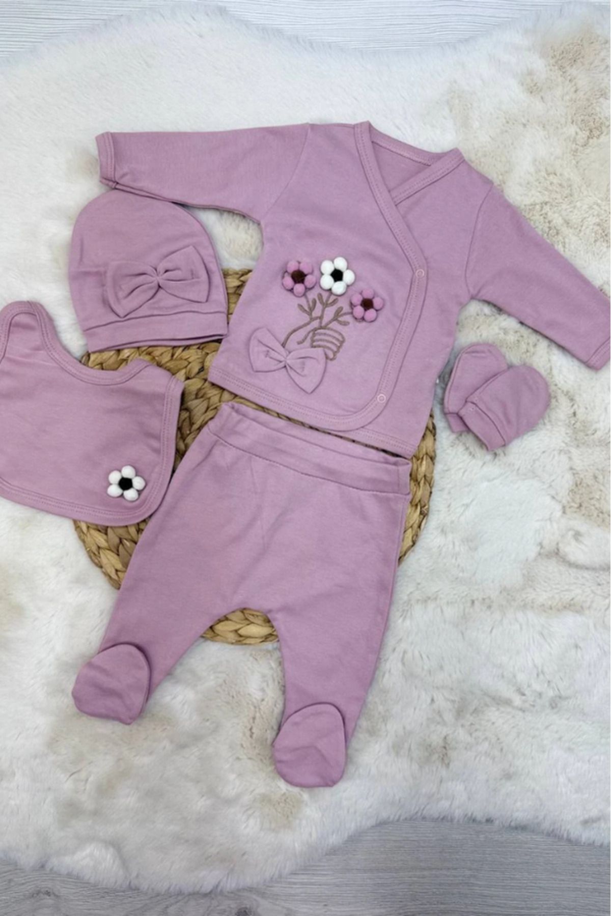 Organik Kız Bebek  Desenli 5'li Tulum Hastane Çıkışı Yenidoğan Kıyafet Mama Önlüğü - mor kabartma