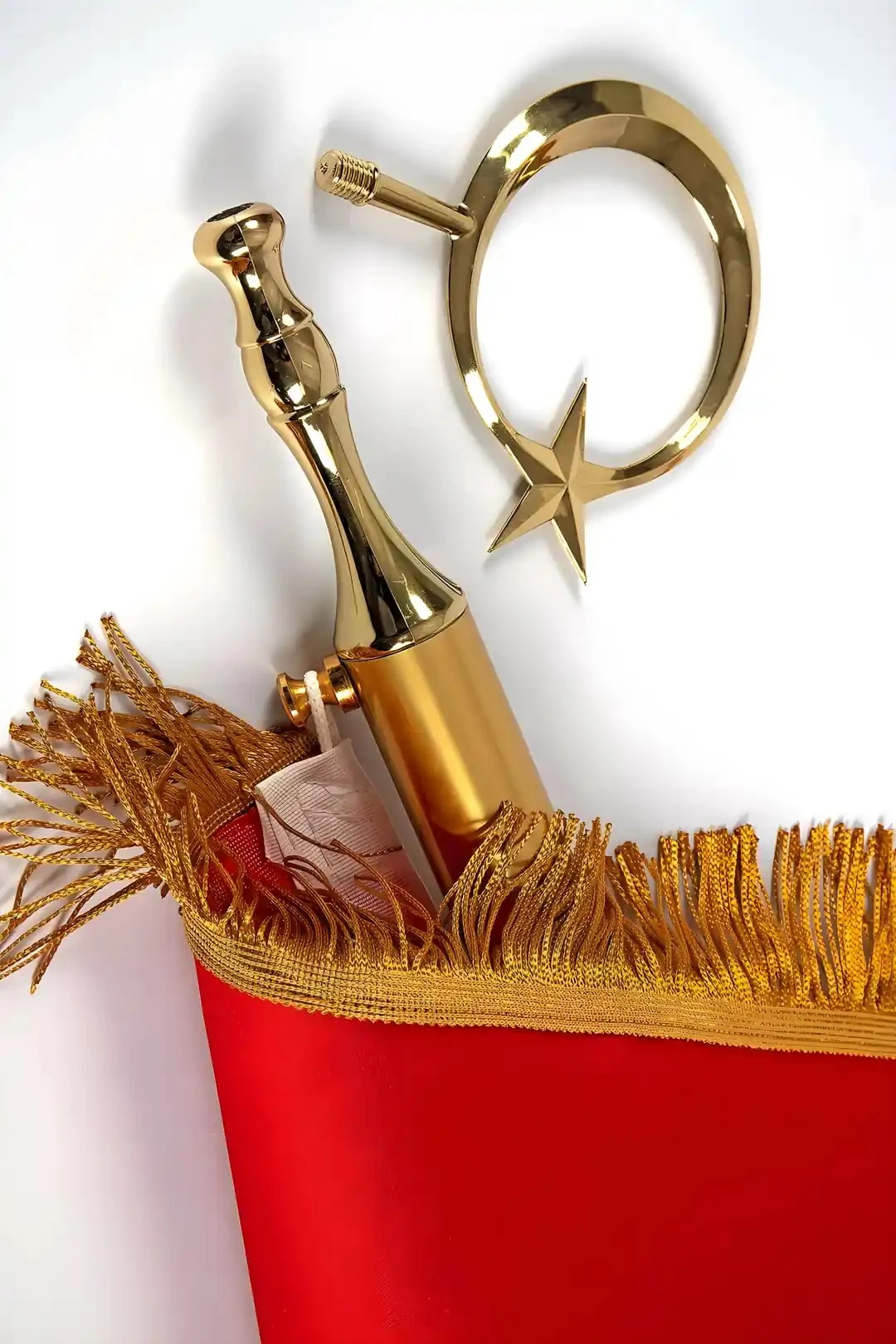 Makam Bayrağı, Türk Bayrağı