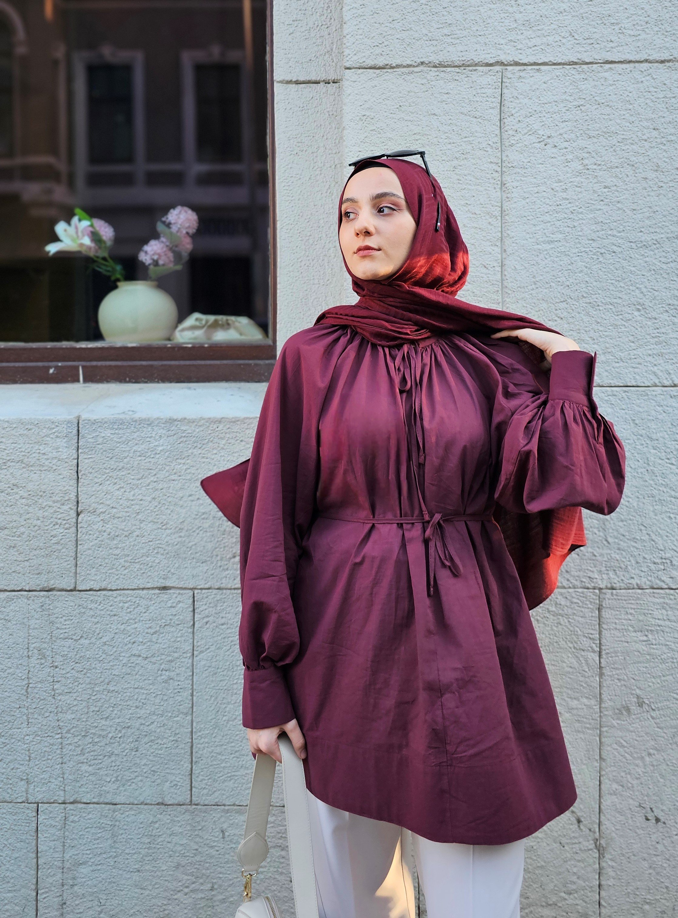 Büzgü Yakalı Dökümlü Vual Gömlek - Bordo
