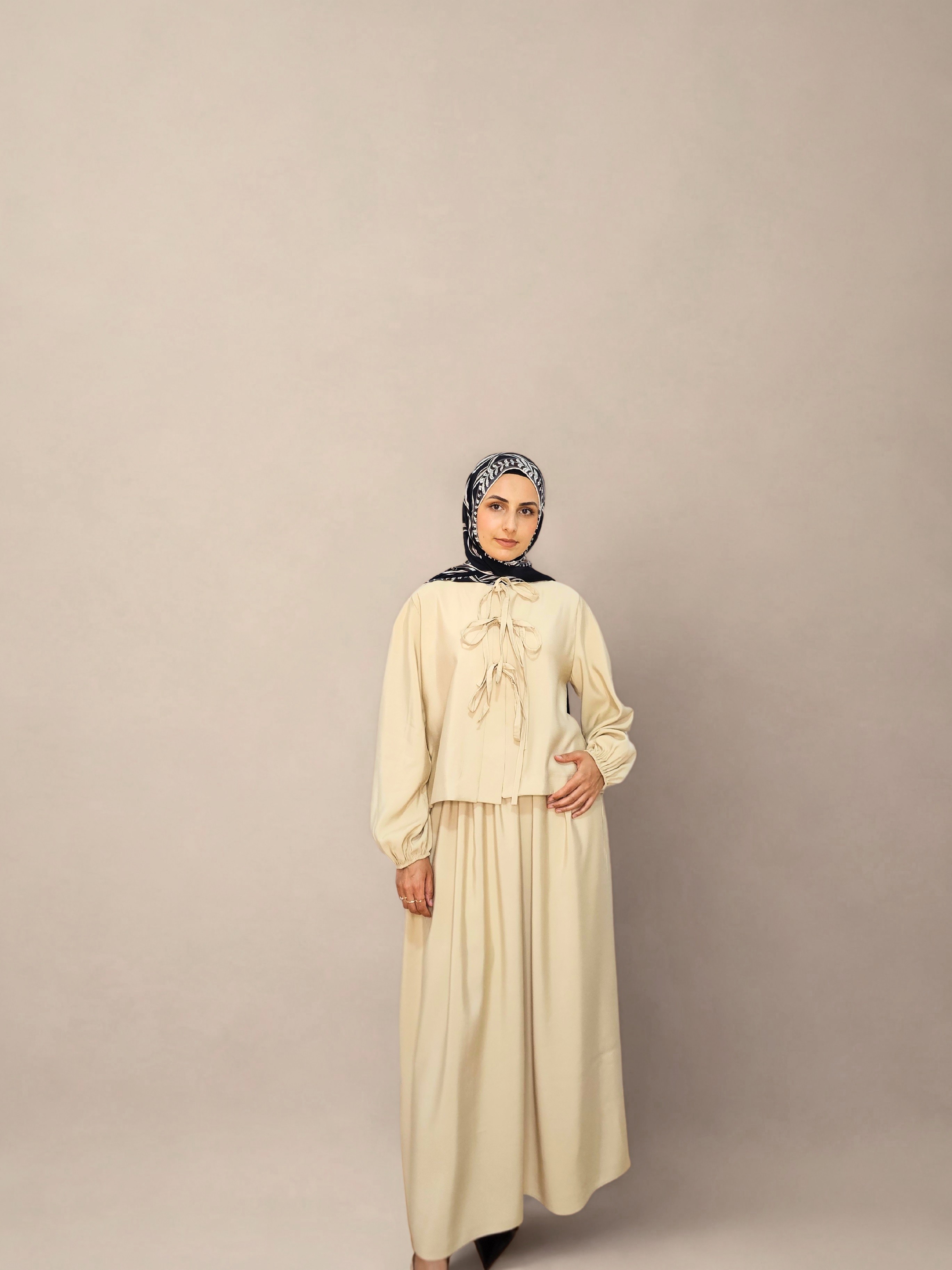 ALYA Kurdele Detaylı Taş Rengi İkili Takım – Kimono & Etek