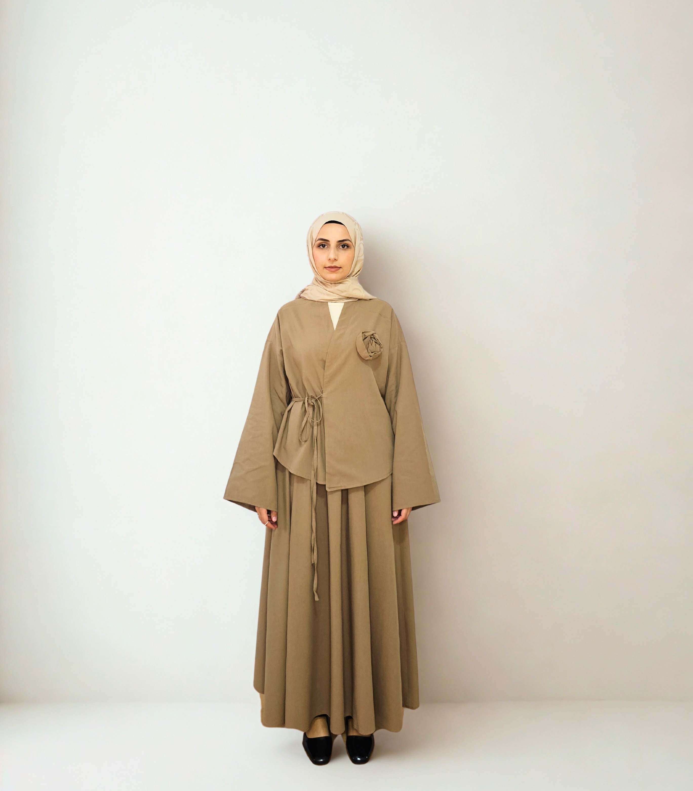 Gül Detaylı Kimono Etek Takım  - Vizon