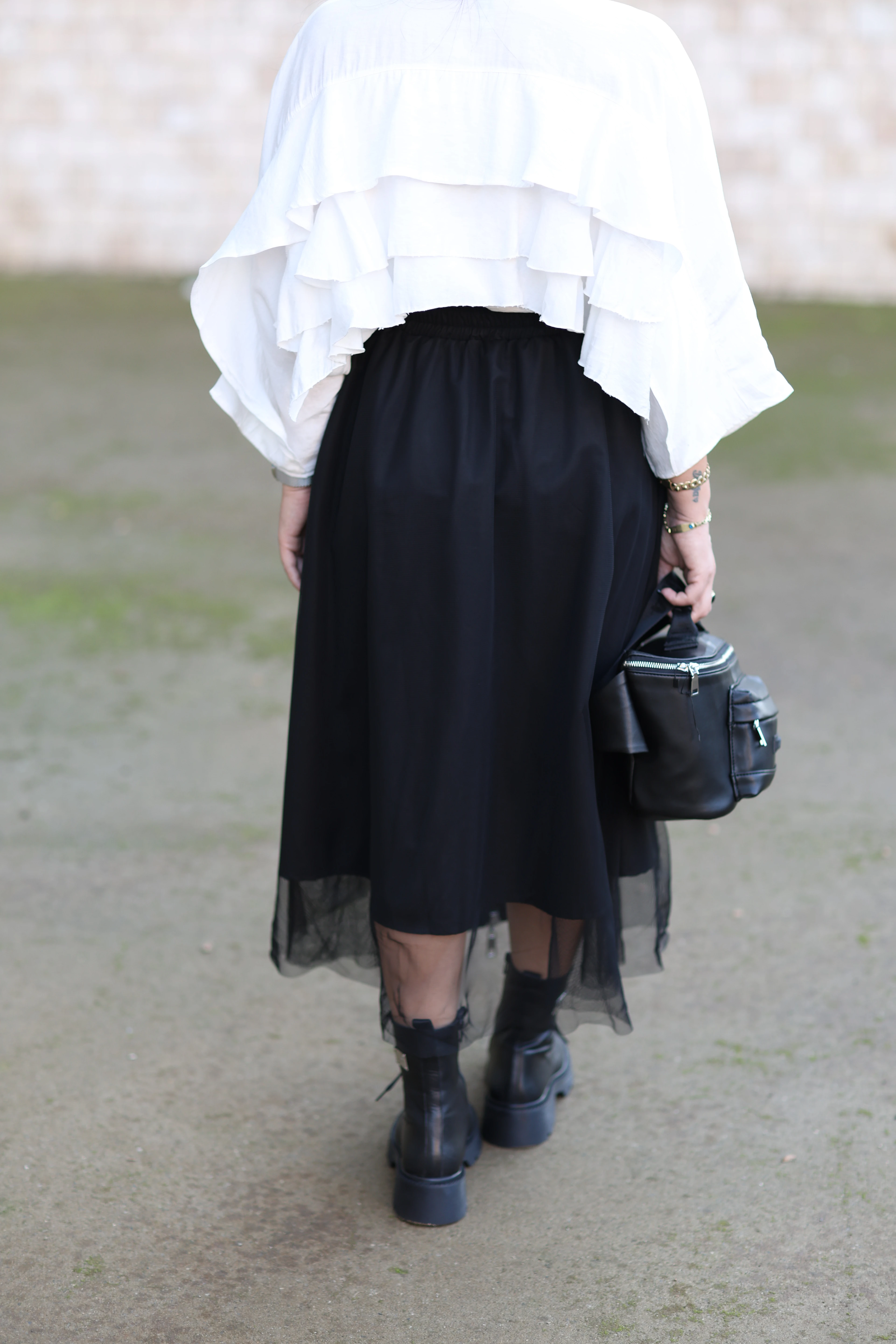 H4 Tül Detaylı Tasarım Etek-Siyah