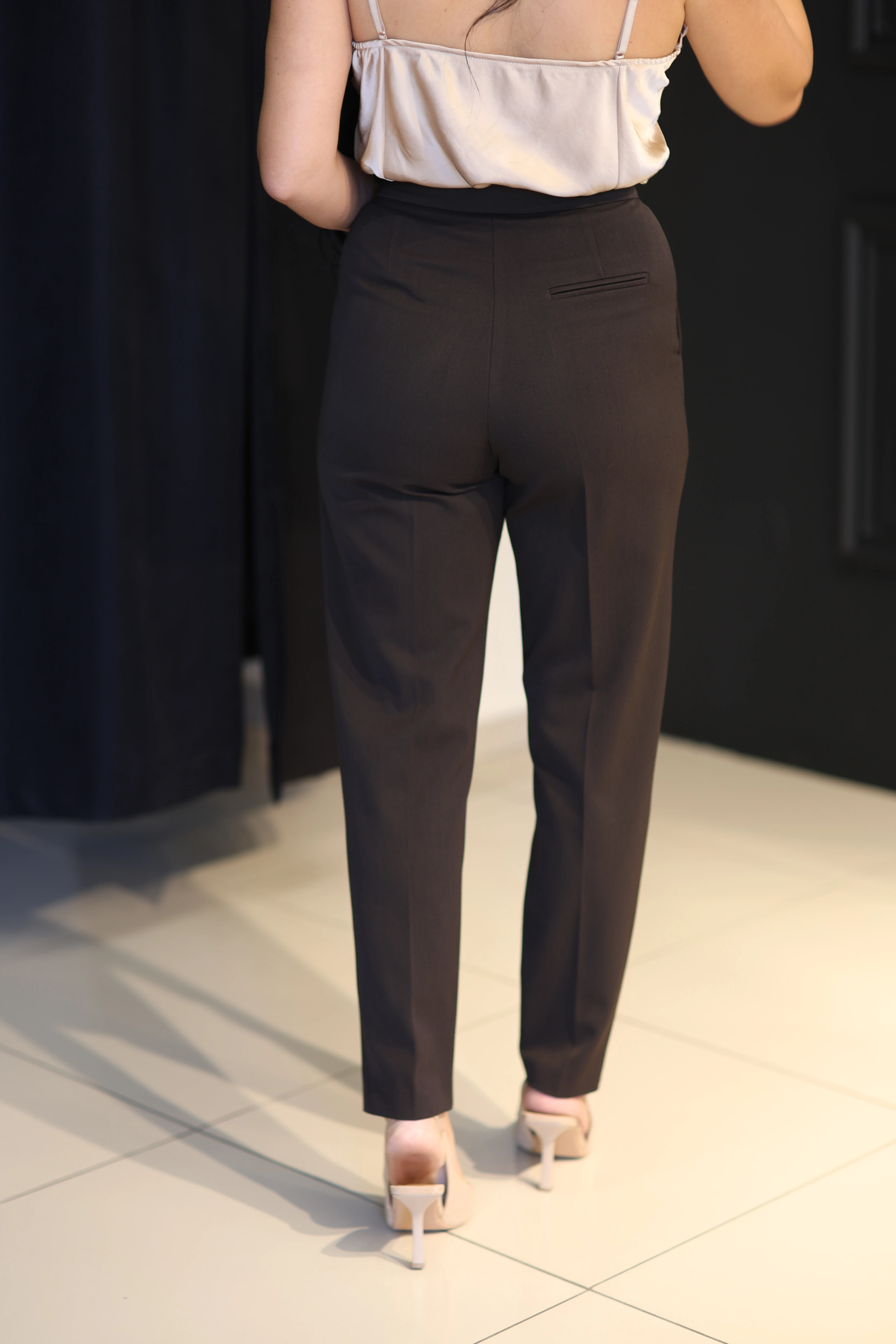 Aksesuar Detaylı Pantolon