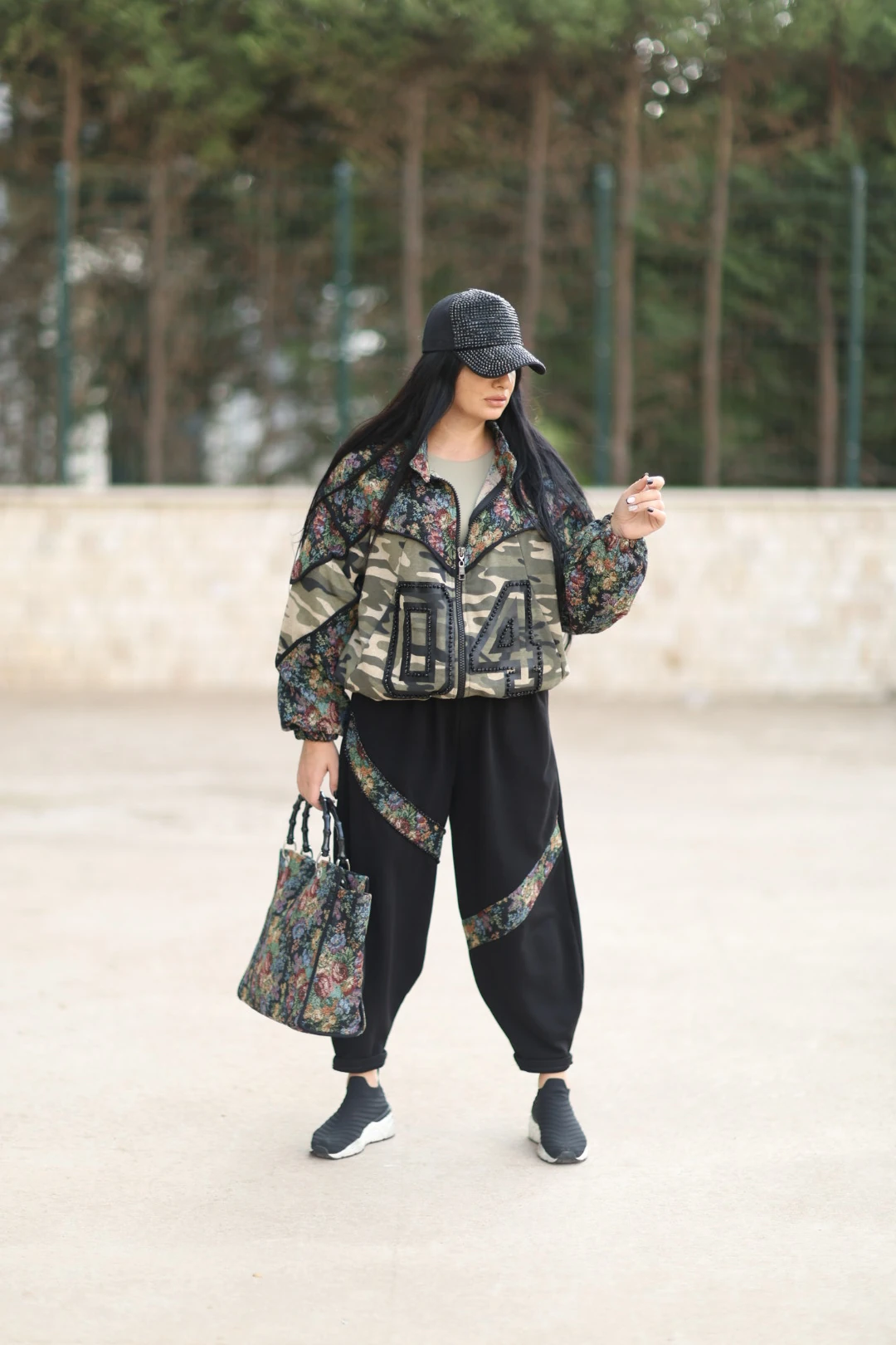 Kamuflaj Detaylı Tasarım Mont-Çokrenkli