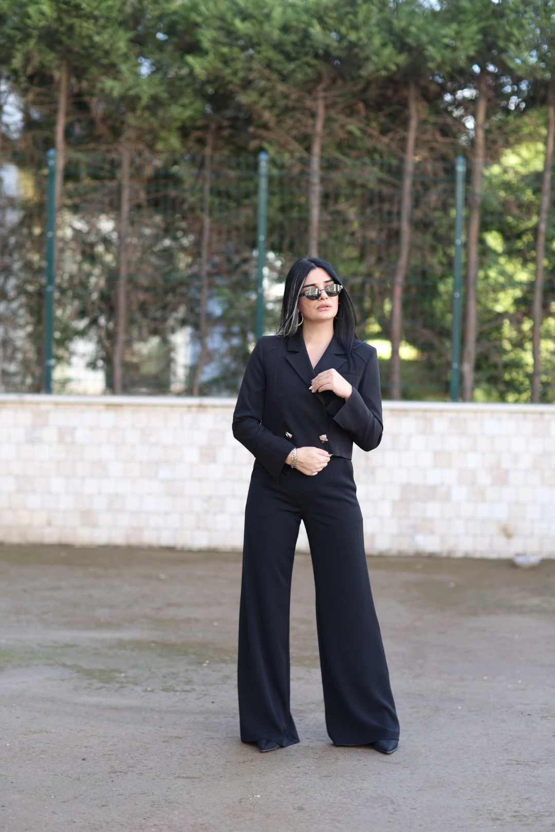 Bol Paça Tasarım Pantolon-Siyah