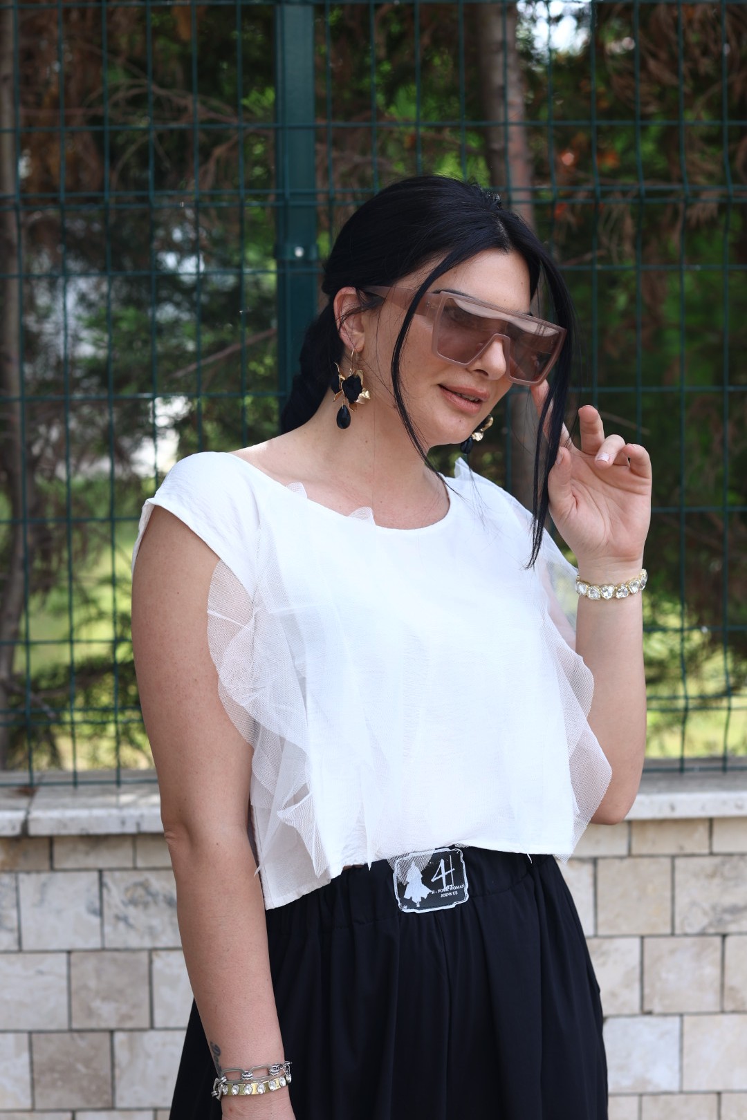 Tül Detaylı Tasarım Beyaz Bluz