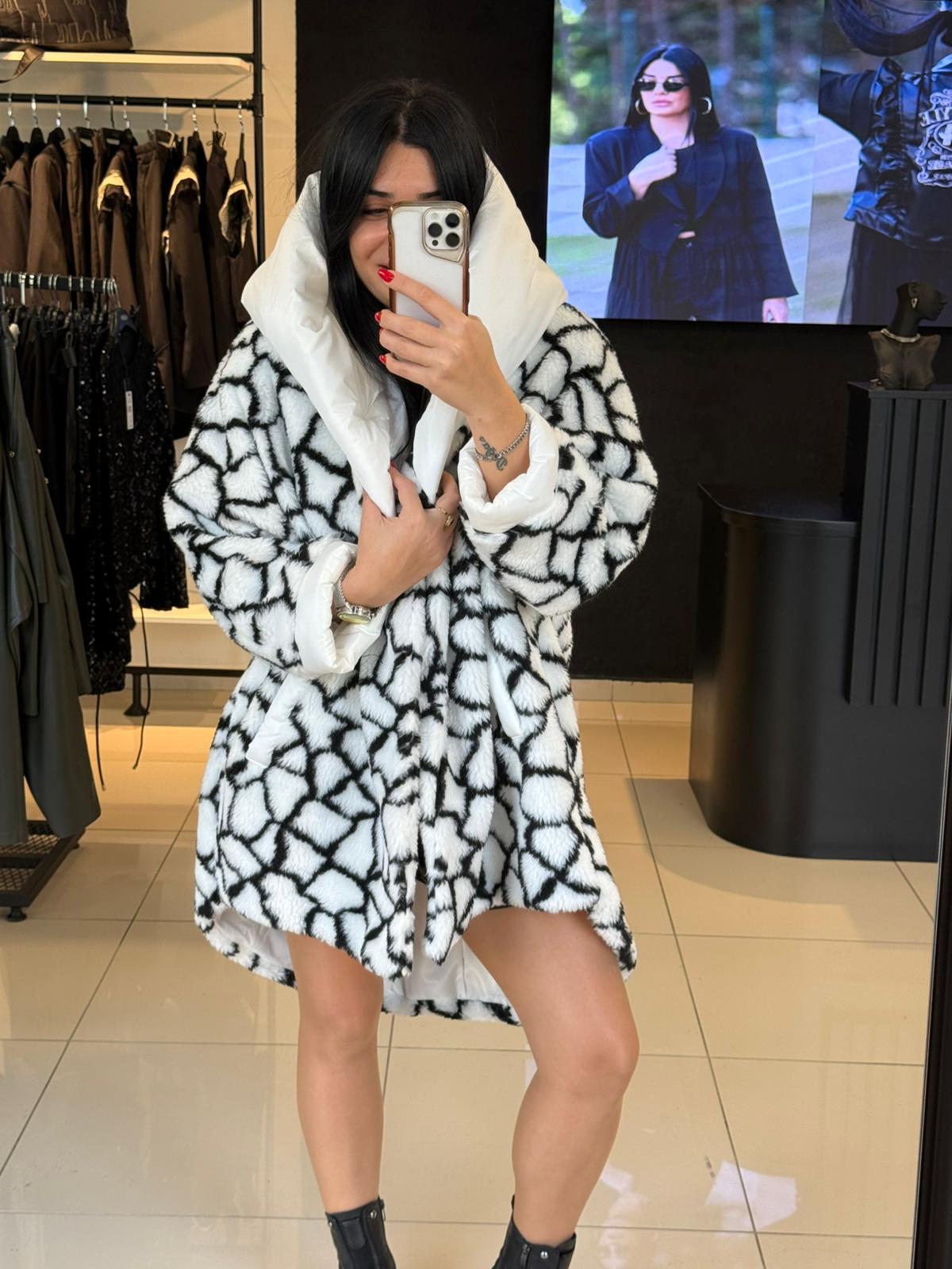 Peluş Tasarım Kaban-Beyaz