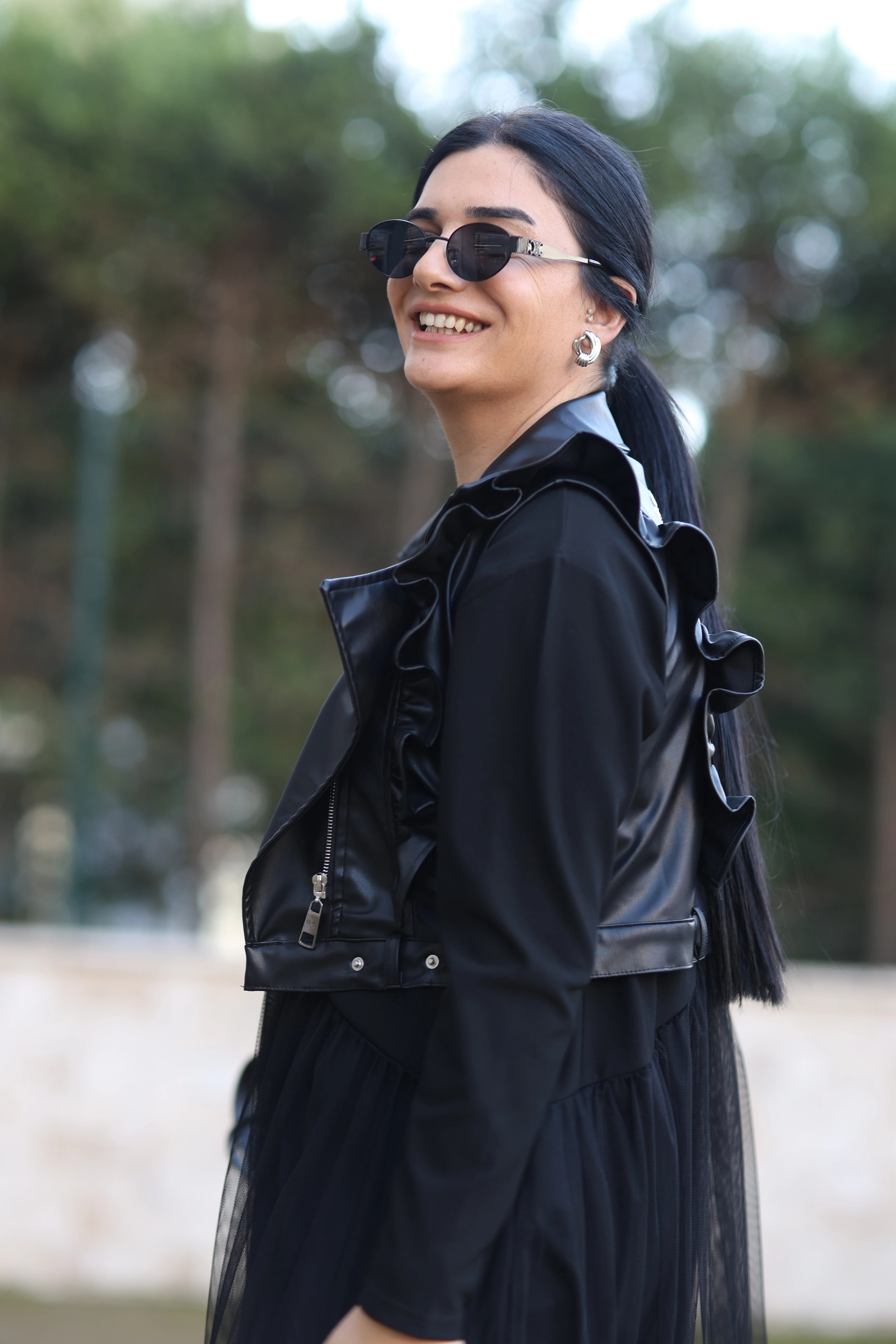 H4 Doğal Deri Yelekli Tasarım Elbise-Siyah