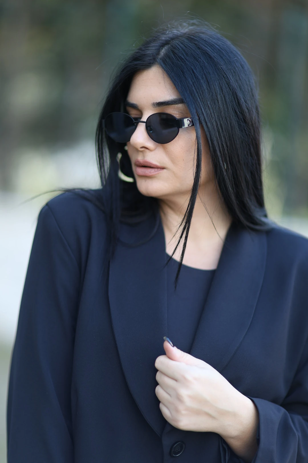 H4 Tüllü Tasarım Trençkot-Siyah