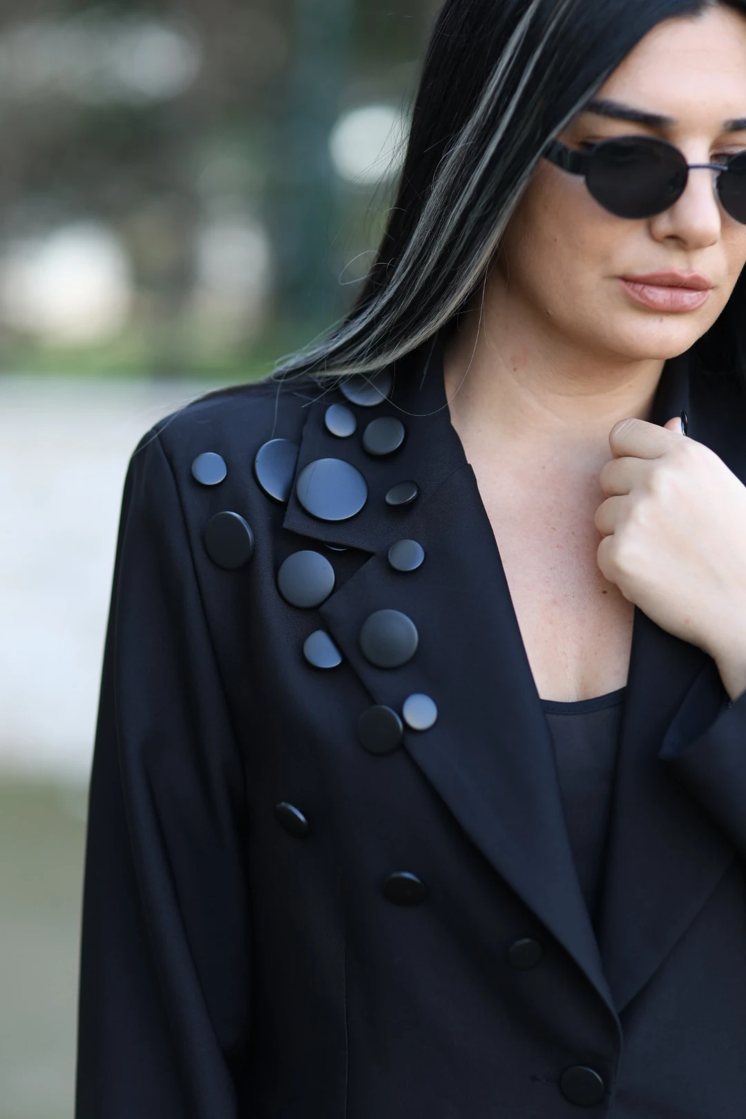 H4 Düğmeli Tasarım Ceket-Siyah