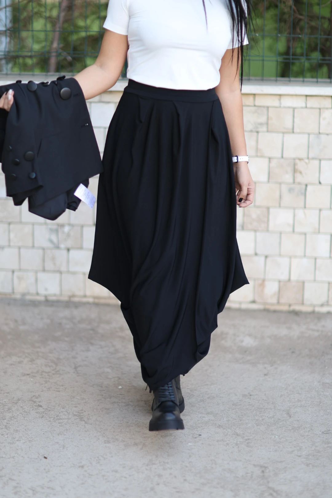 Pileli Tasarım Etek-Siyah