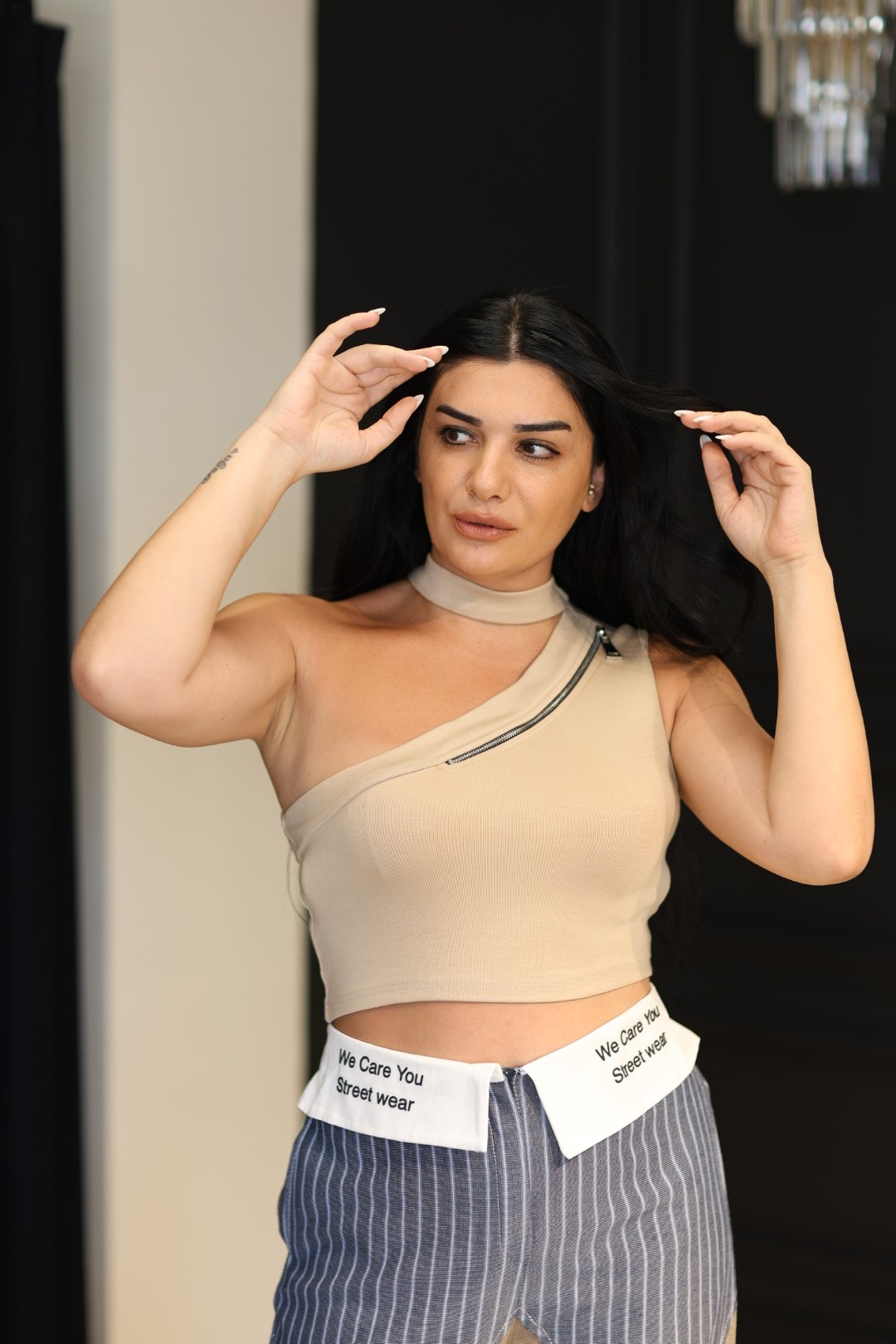 Fermuar Detaylı Crop - Bej 