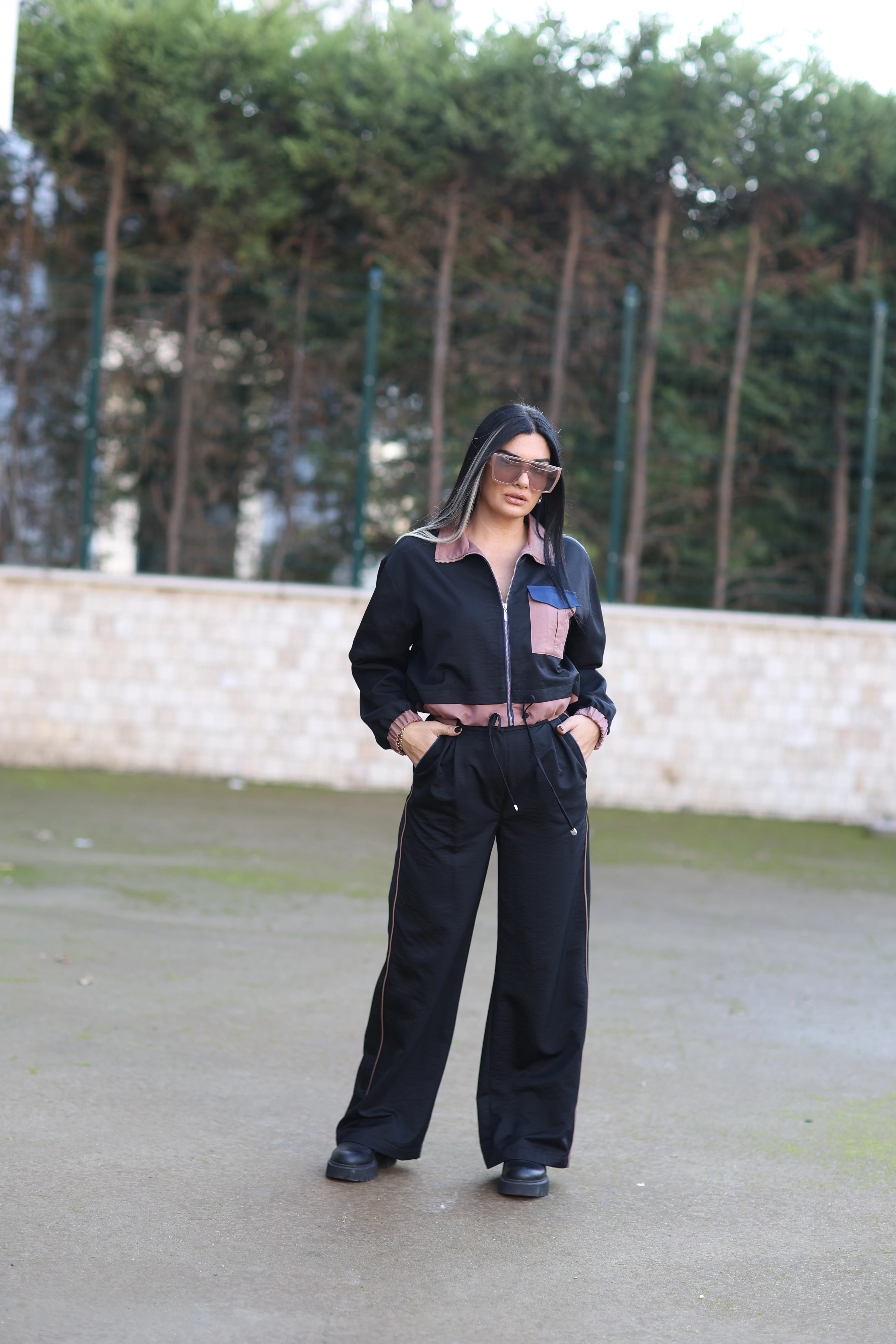 Kasha Bol Paça Kemer Detaylı Pantolon-Siyah