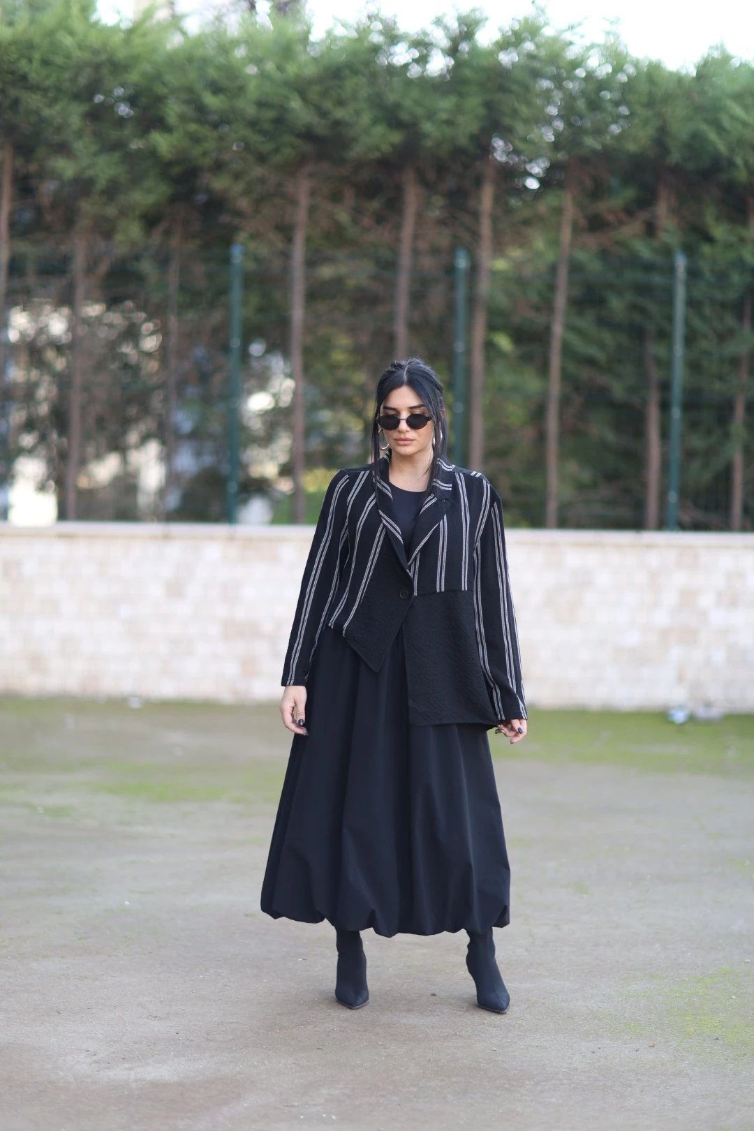 H4 Beli Lastikli Balon Etek-Siyah