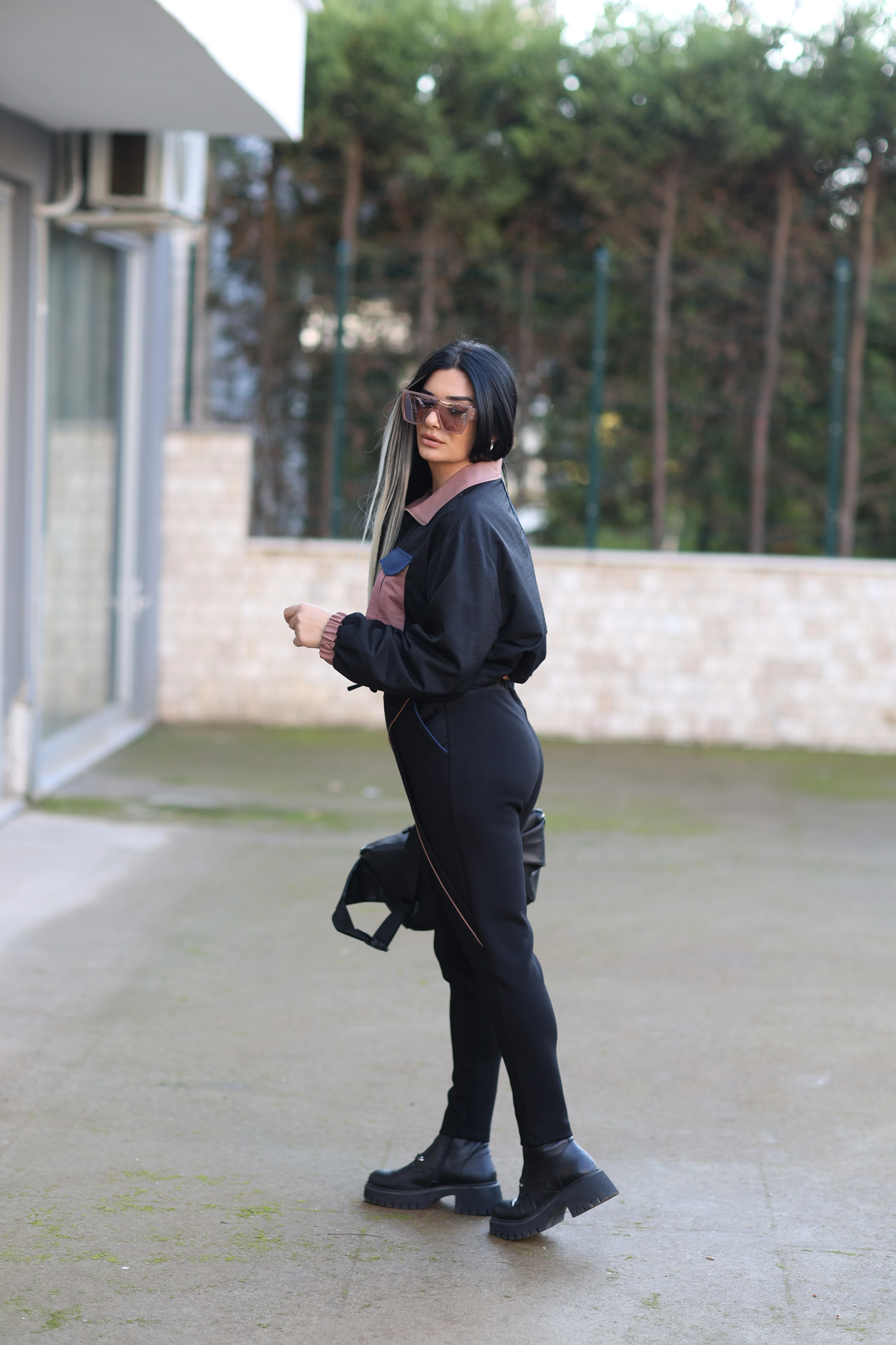 Kasha Cep Detaylı Kısa Ceket-Siyah