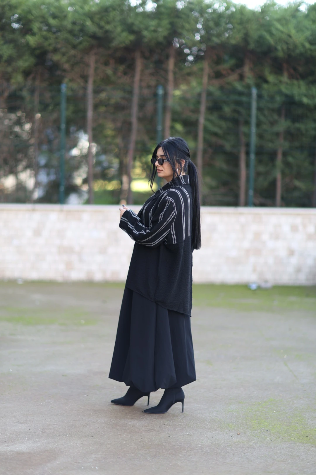 H4 Beli Lastikli Balon Etek-Siyah