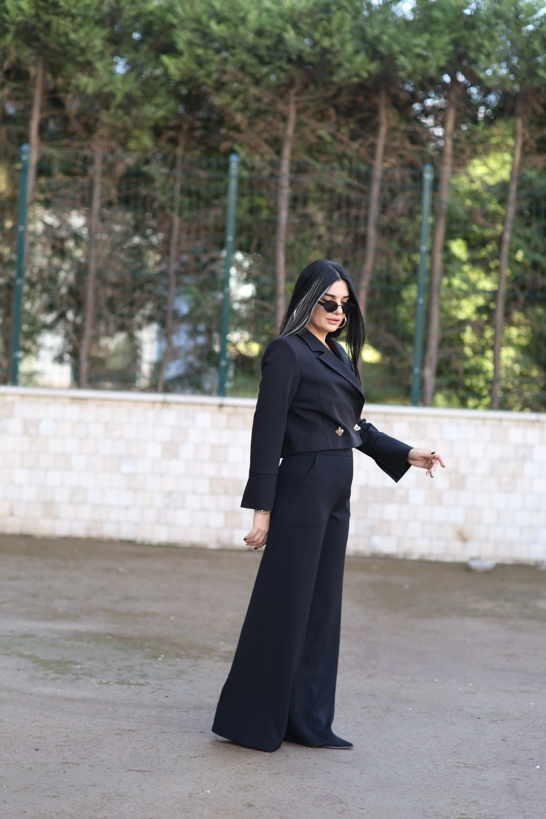 Bol Paça Tasarım Pantolon-Siyah