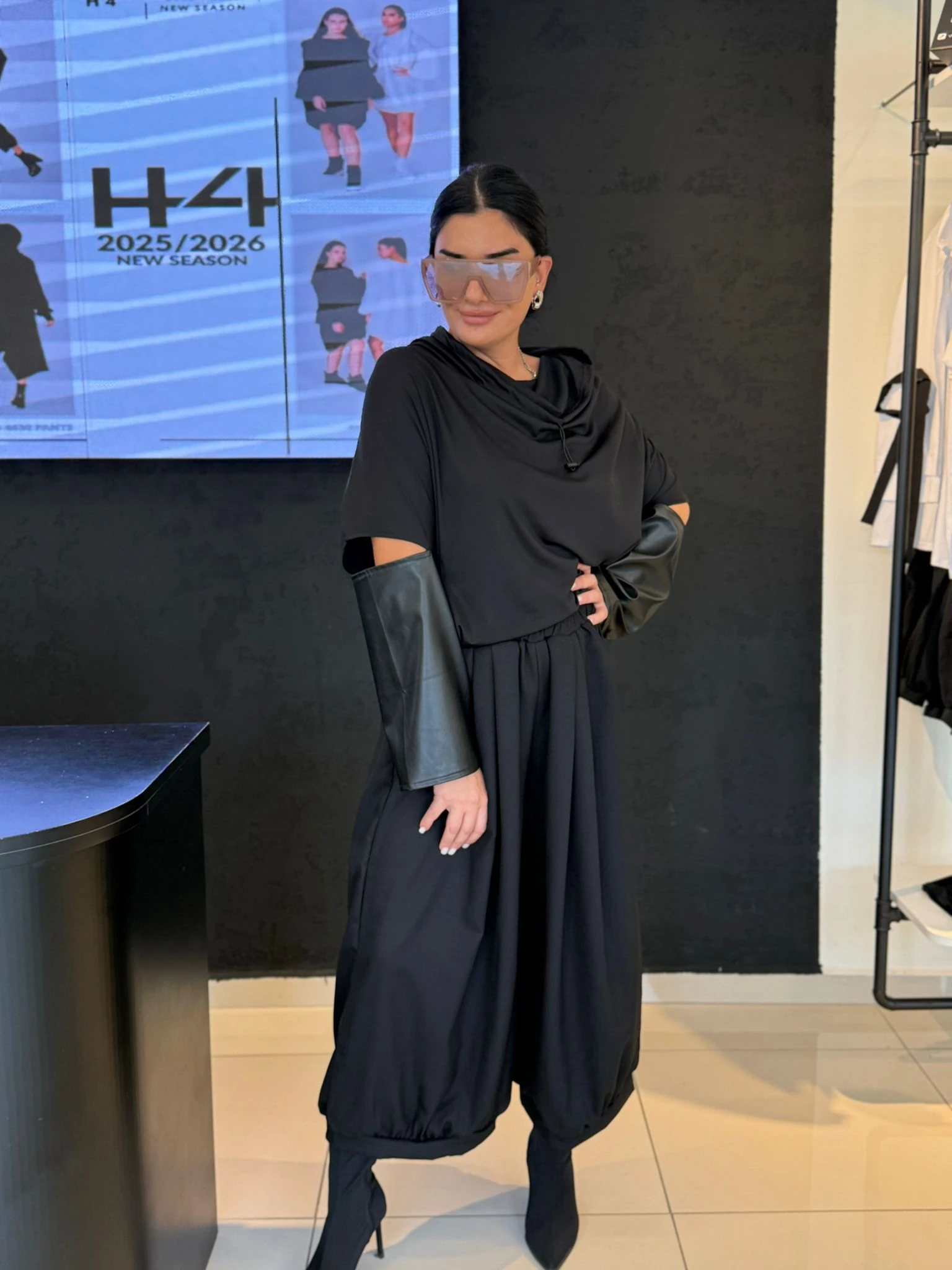 Dökümlü Doğal Deri/Jarse Kumaş Tasarım Bluz-Siyah