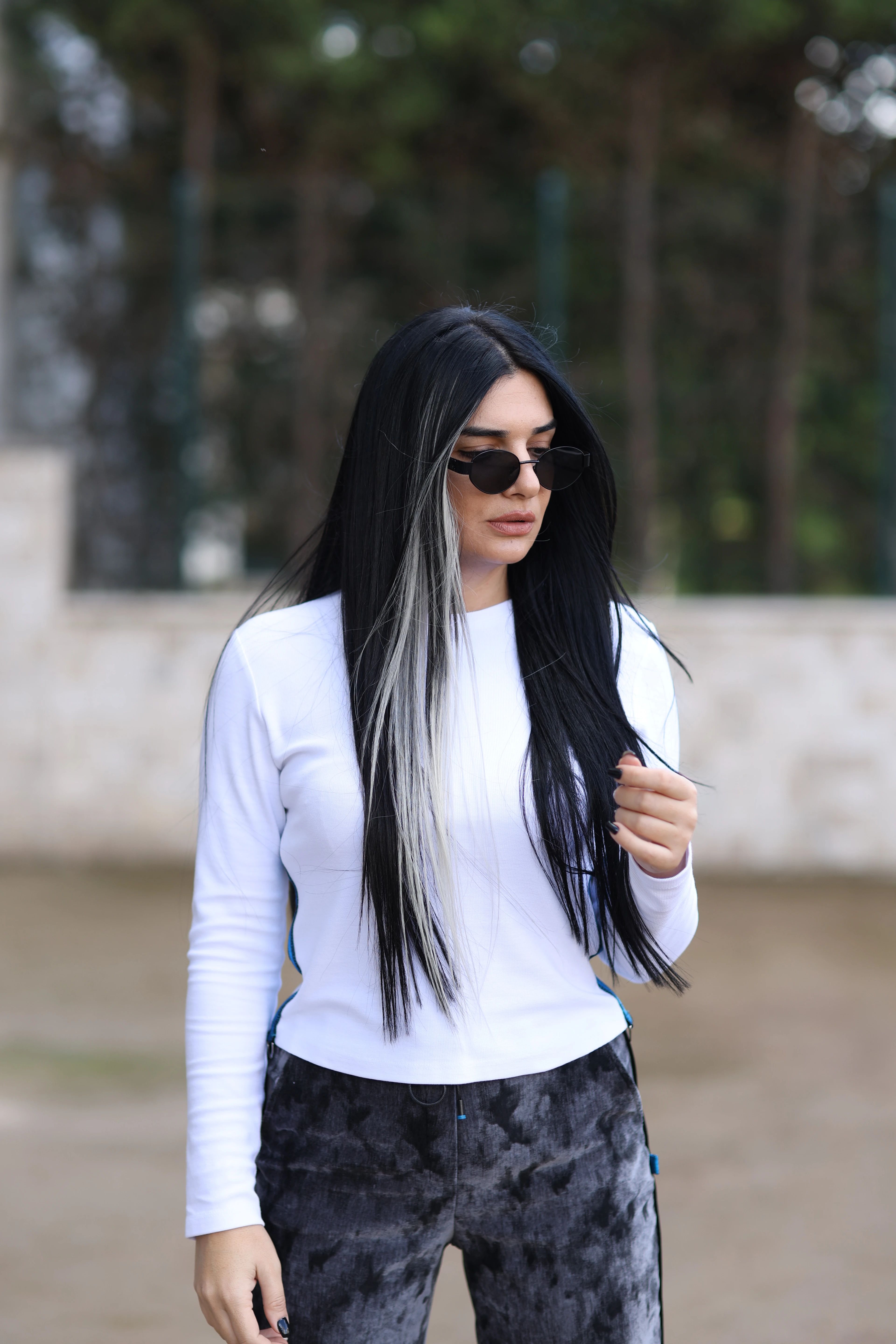 Toka Detaylı Tasarım Bluz-Beyaz