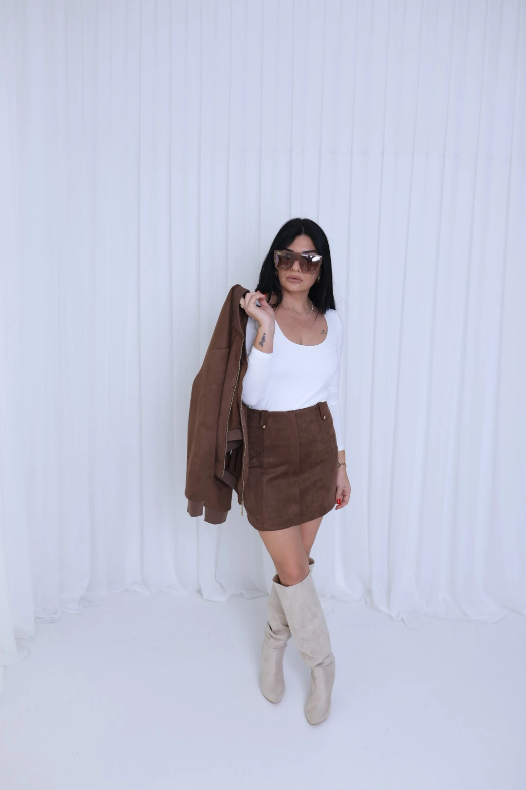 Kare Yaka Uzun Kol Bluz-Beyaz