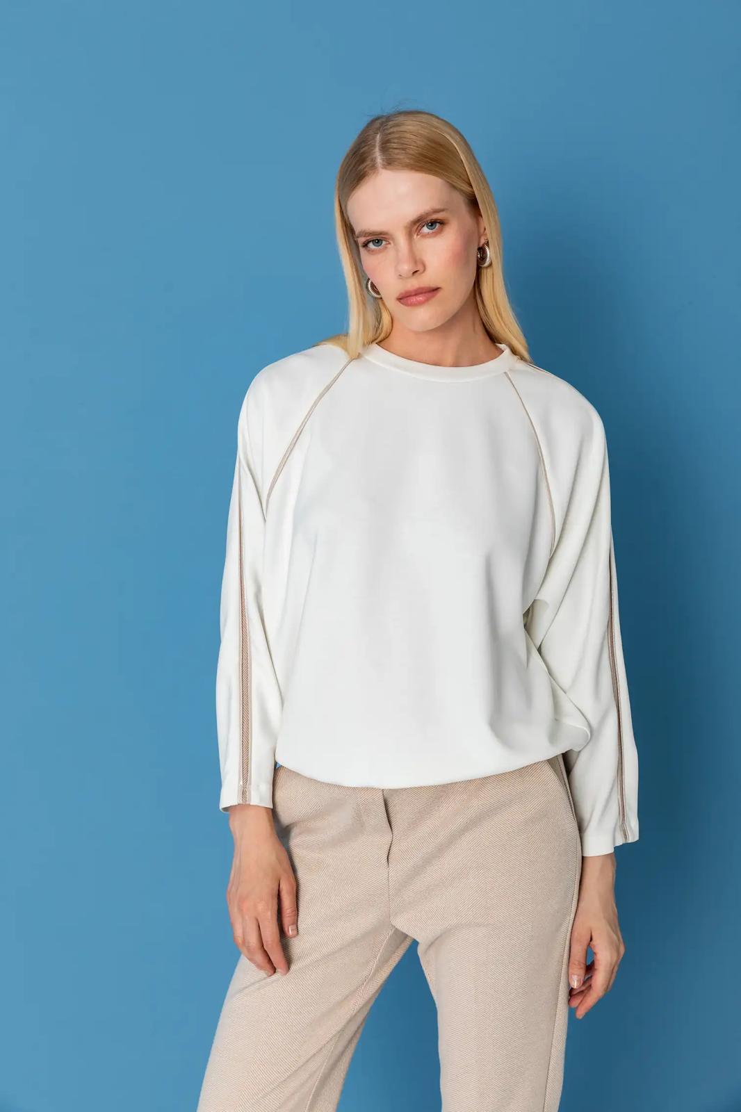 Kemik Modal Kumaş Garnili Bluz