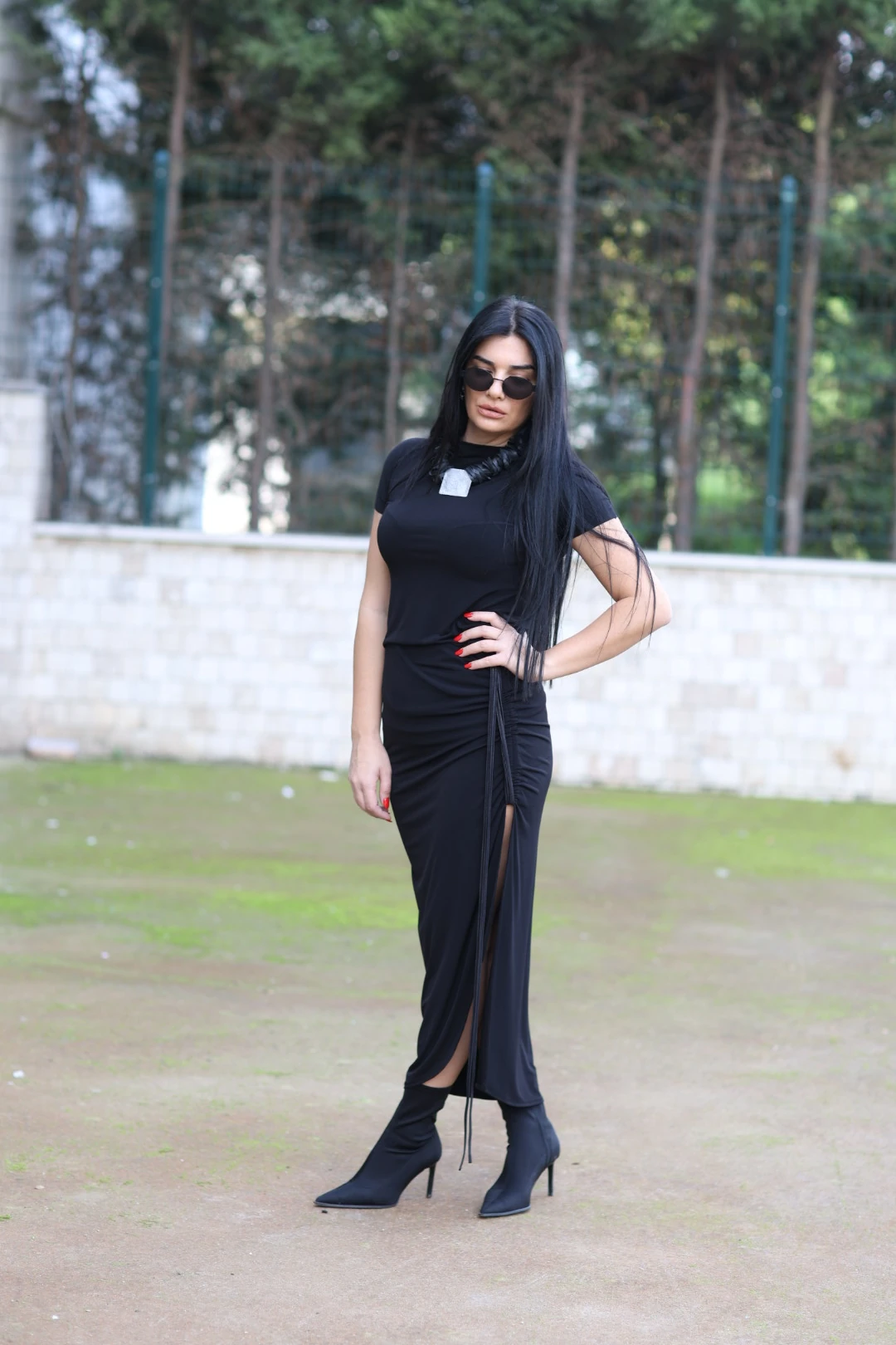 Nilmark Yırtmaçlı Tasarım Etek-Siyah