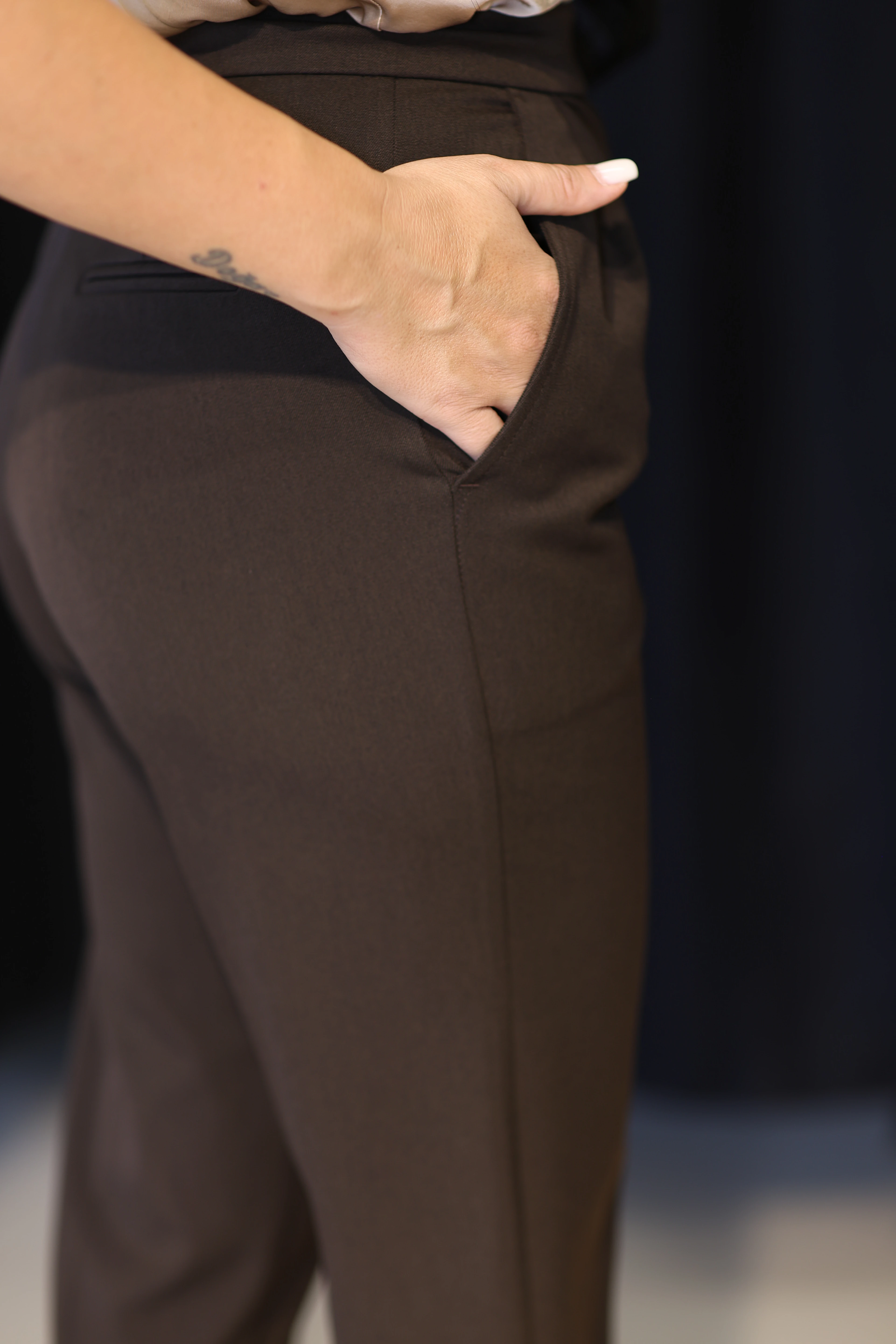 Aksesuar Detaylı Pantolon