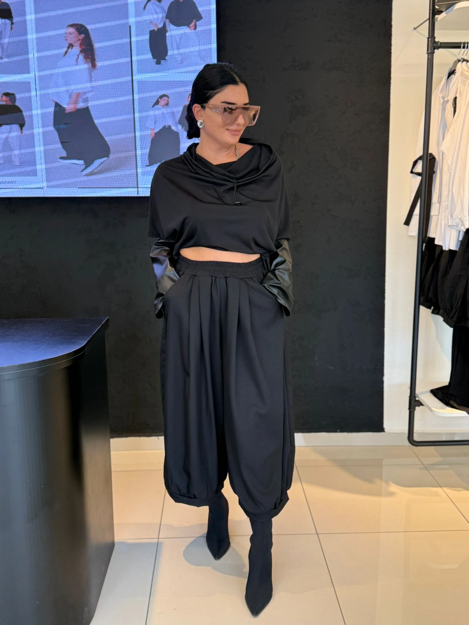 Dökümlü Doğal Deri/Jarse Kumaş Tasarım Bluz-Siyah