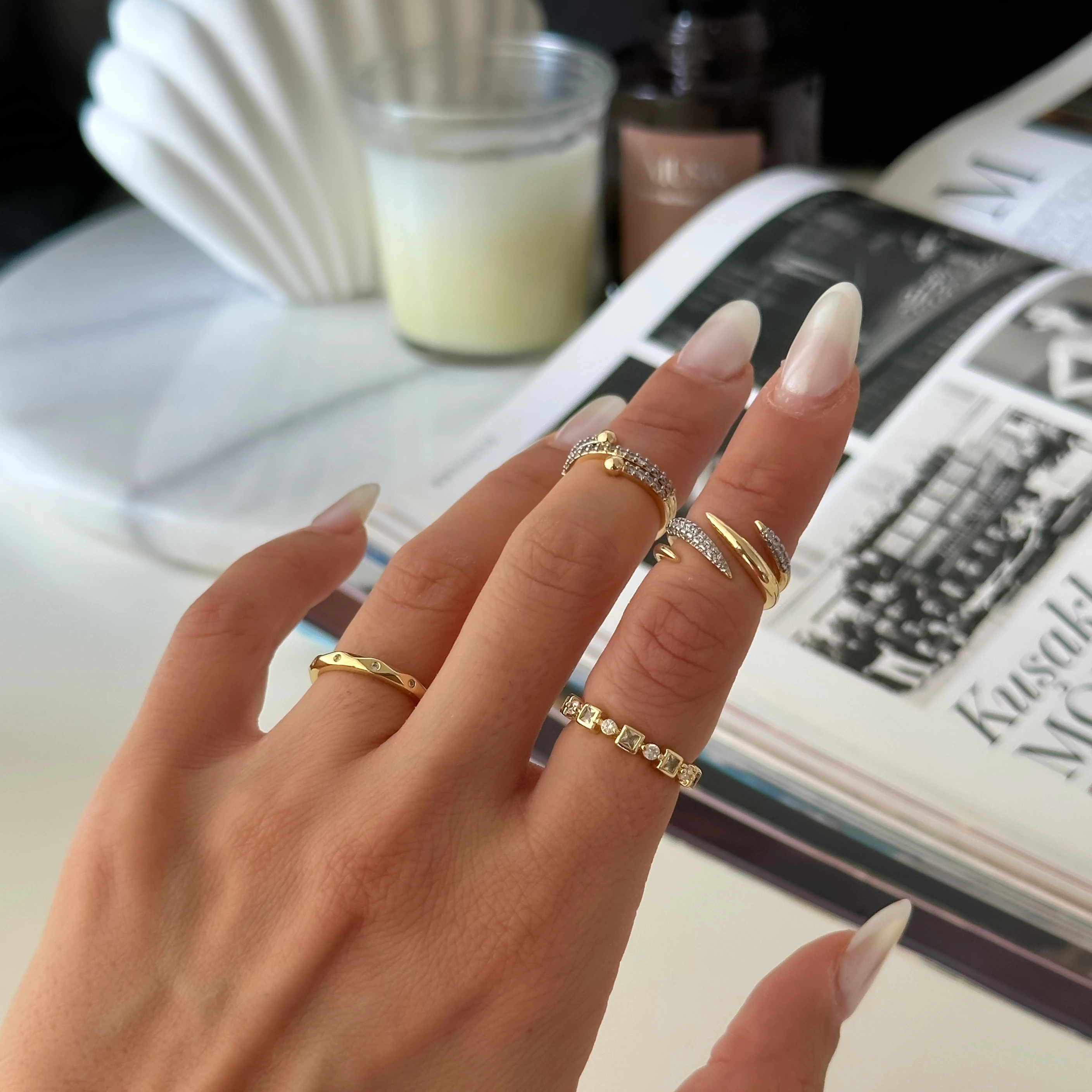 Kare Sırataşlı Gold Yüzük 