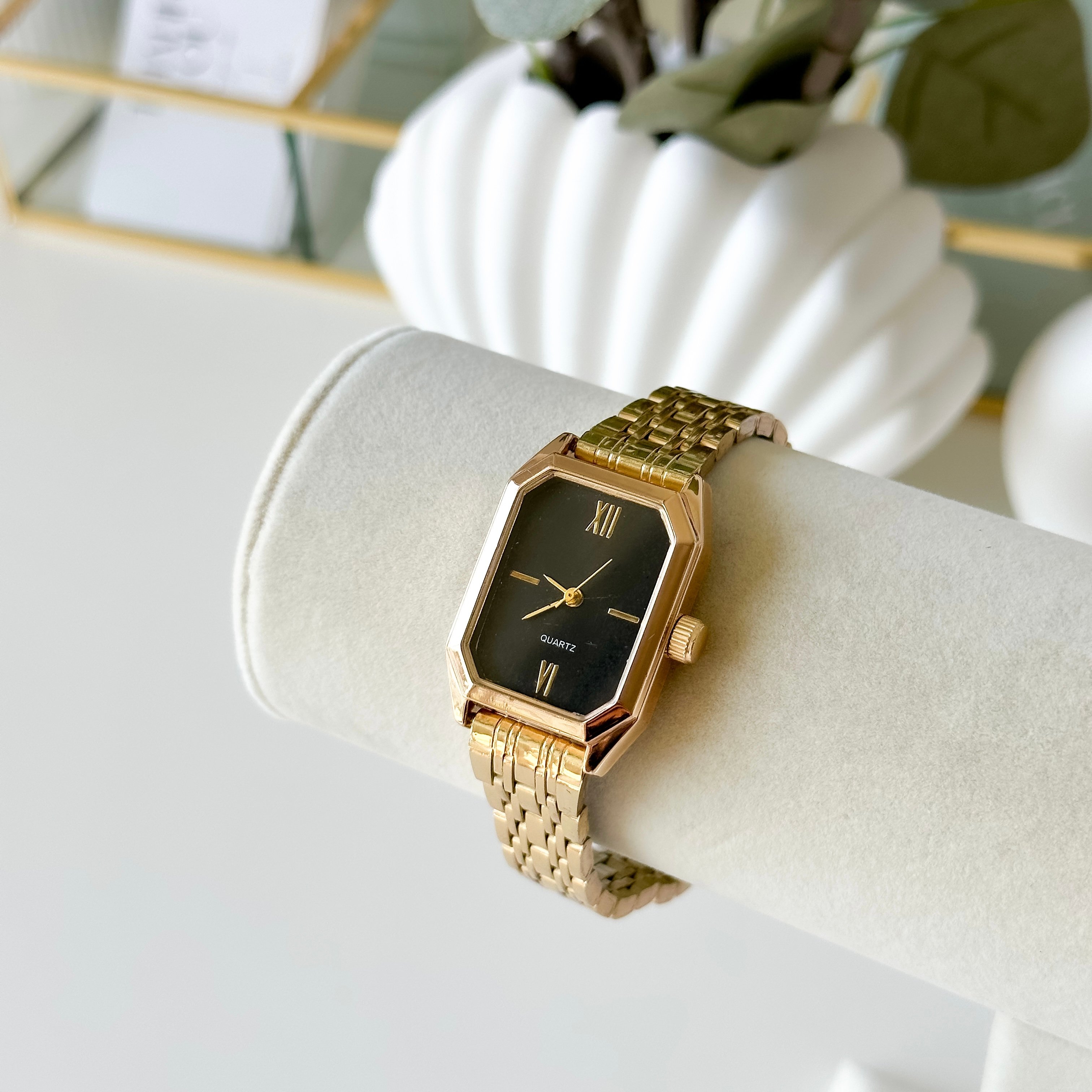 Mabel Gold Saat 