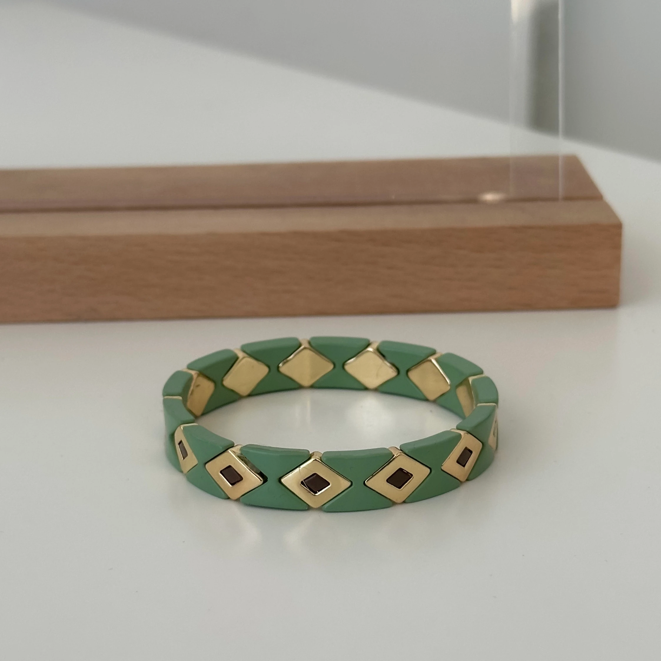 Lastikli Su Yeşili Bileklik 