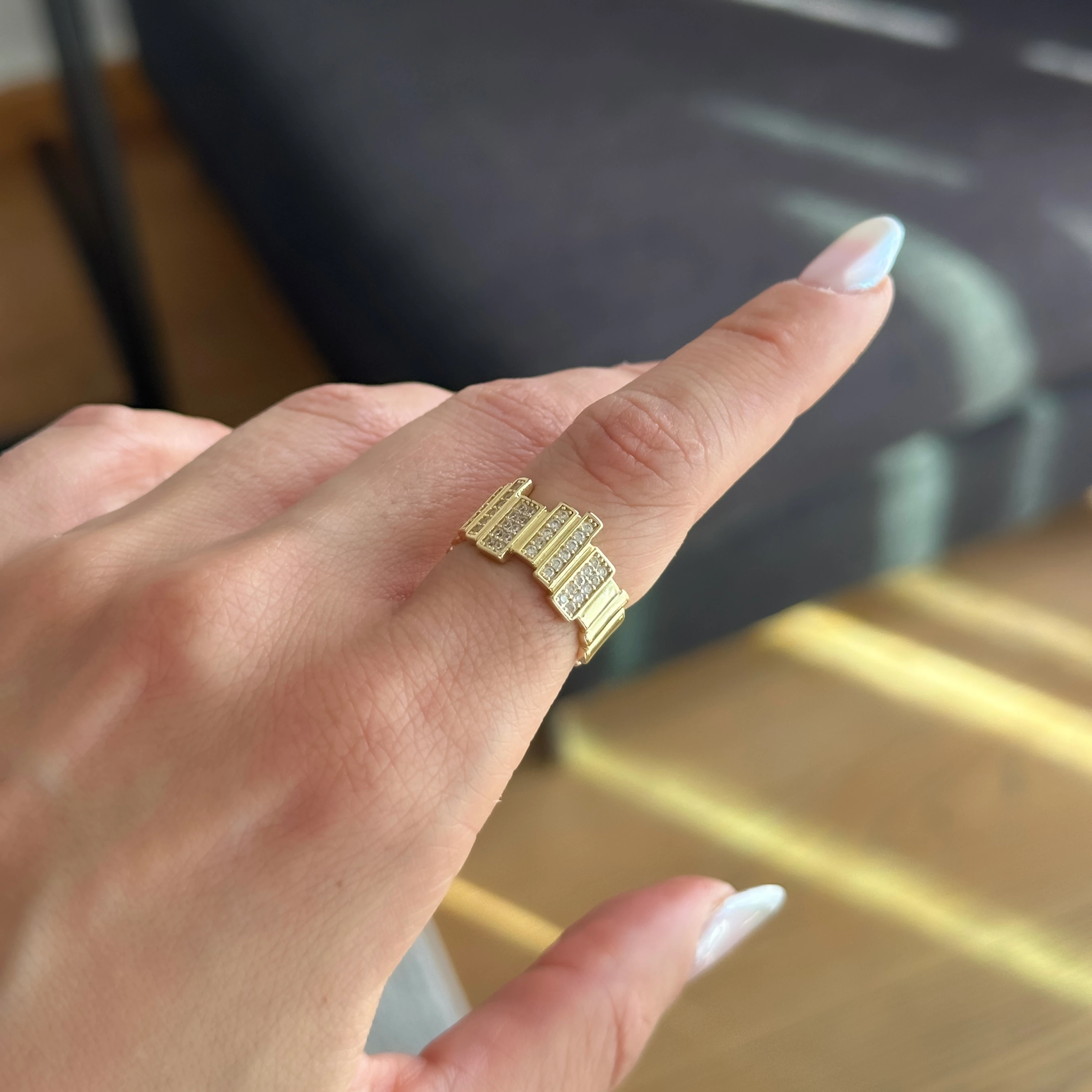 Çizgi Şeritli  Gold Yüzük