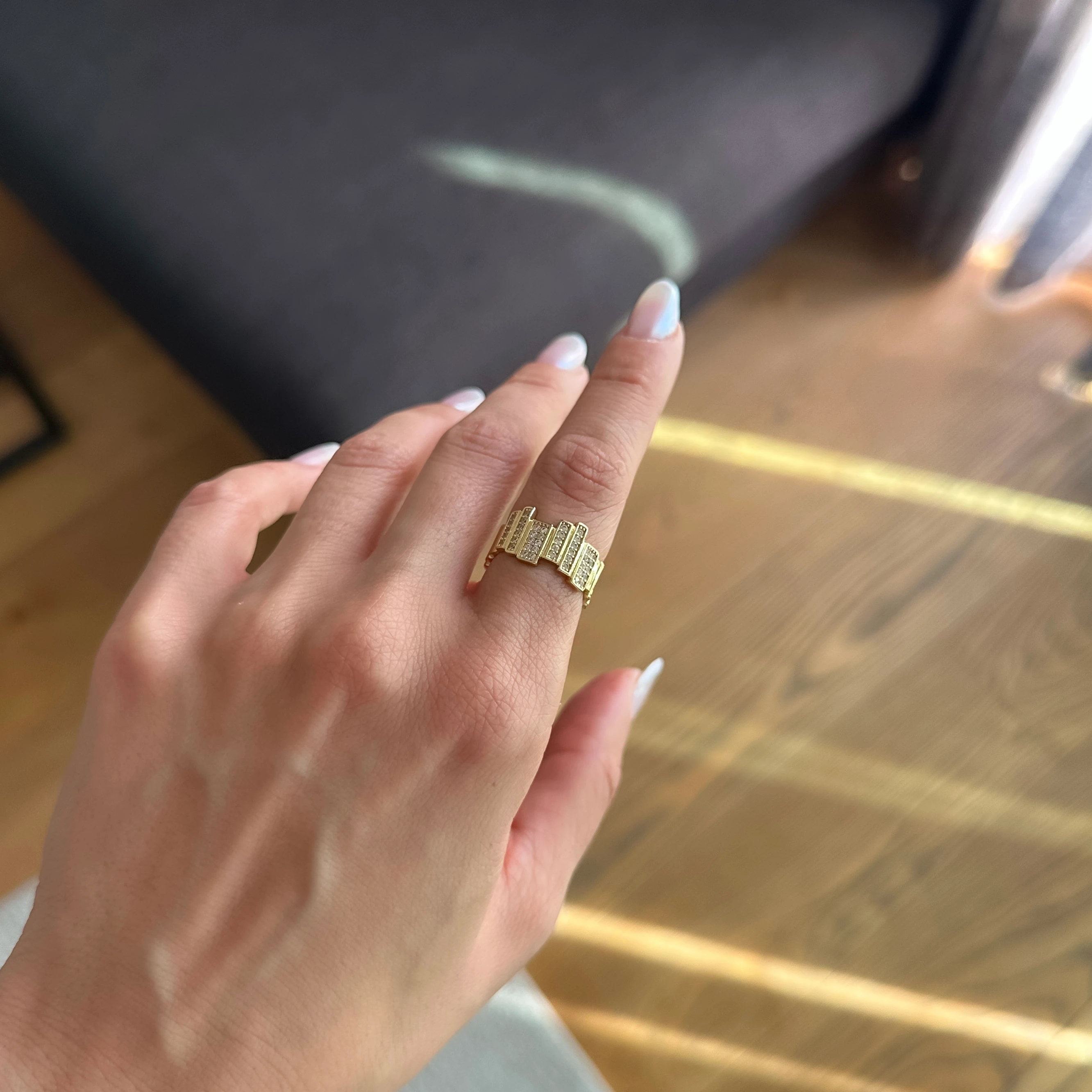 Çizgi Şeritli  Gold Yüzük