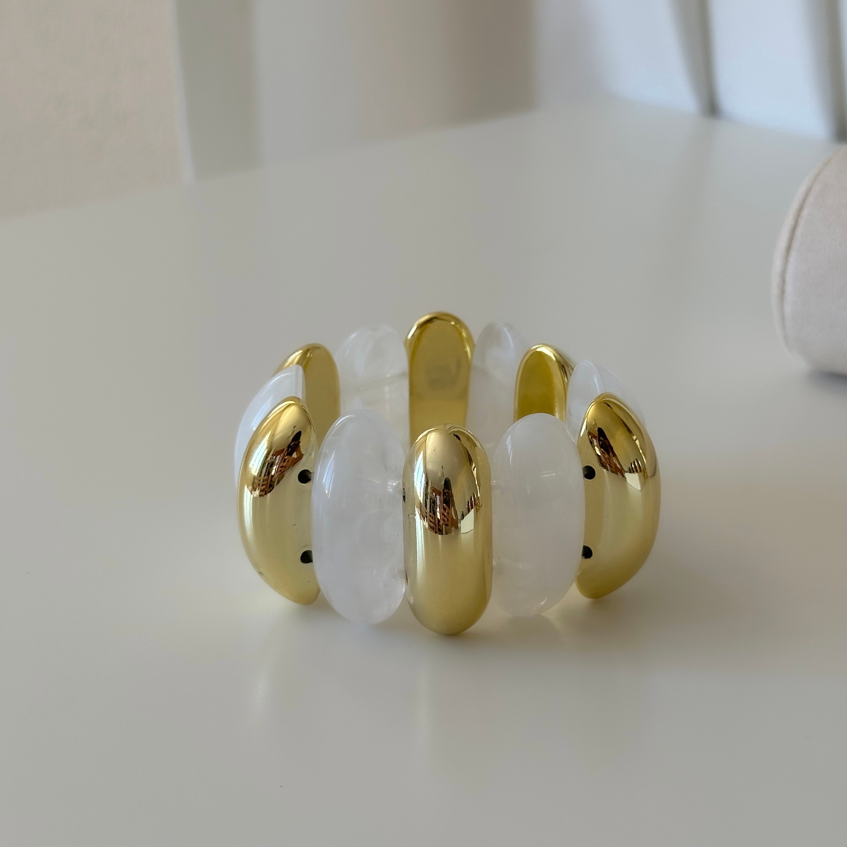 Kahve Beyaz Gold Lastikli ZRA Model Kemik Bileklik 