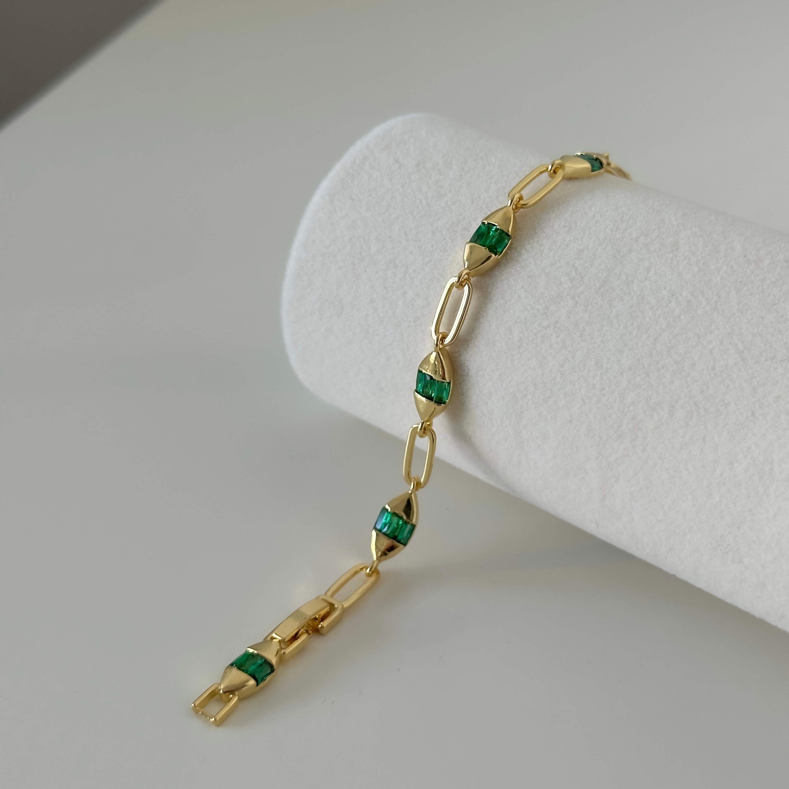 Zümrüt Yeşil Taşlı Xuping Gold Bileklik