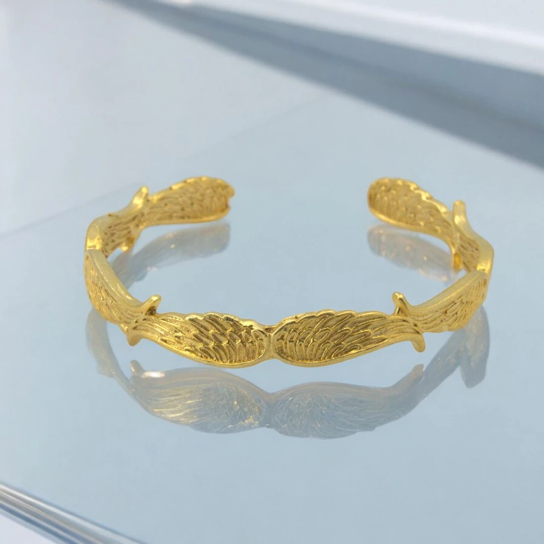 Kanat Detaylı Pirinç Bileklik (Altın Kaplama)