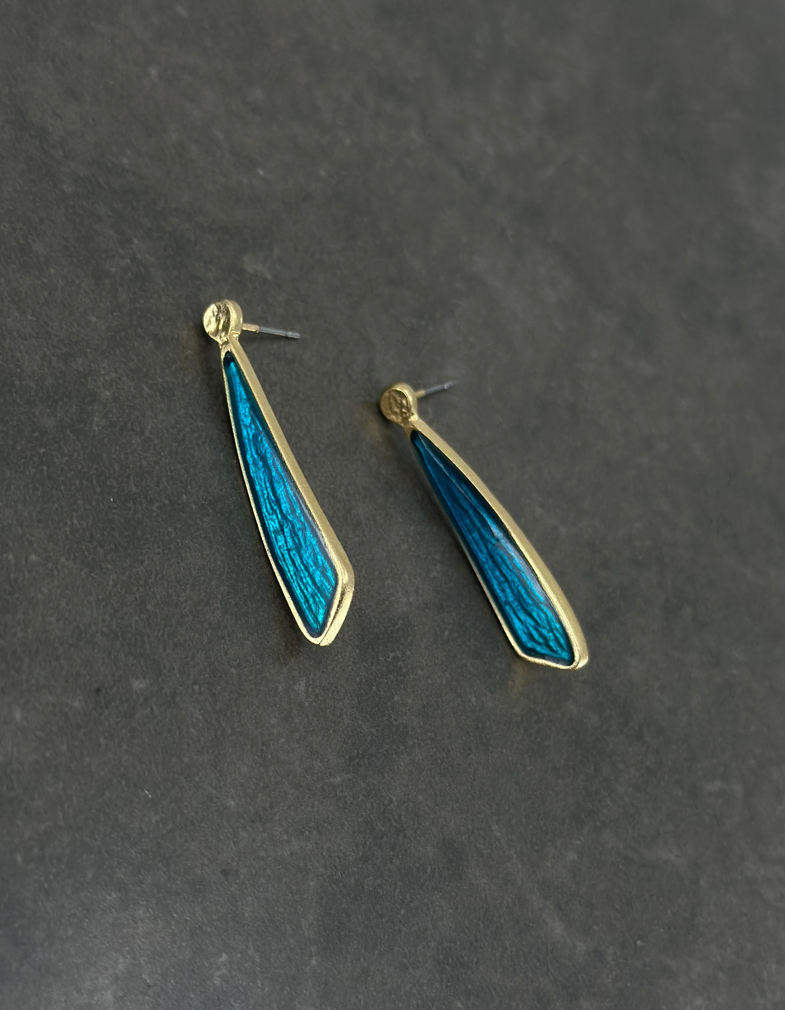 Altın Kaplama Mineli Küpe