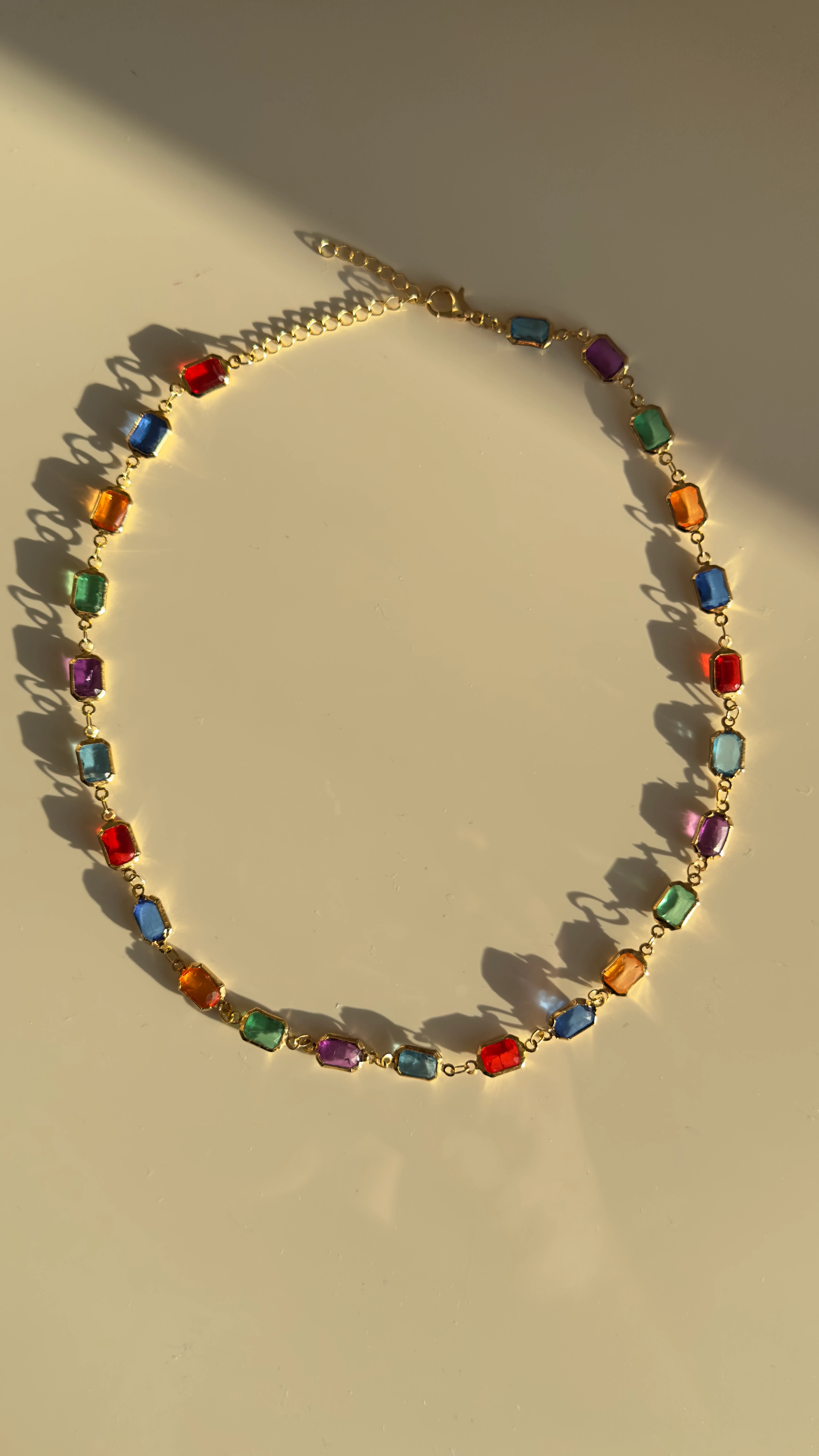 Çelik Renkli Taşlı Kolye (Altın Kaplama)