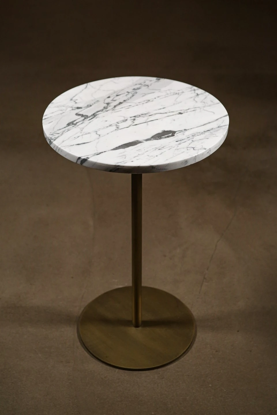 Carrara Mermer Yan Sehpa