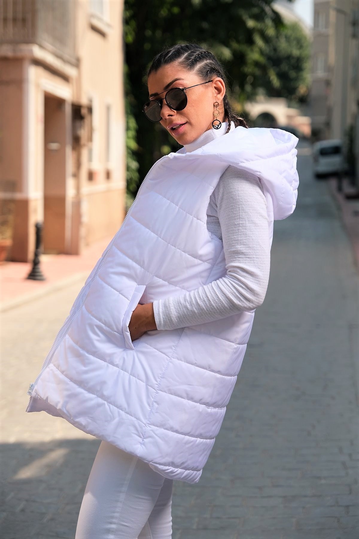 White Hooded Pocketed Puffer Vest