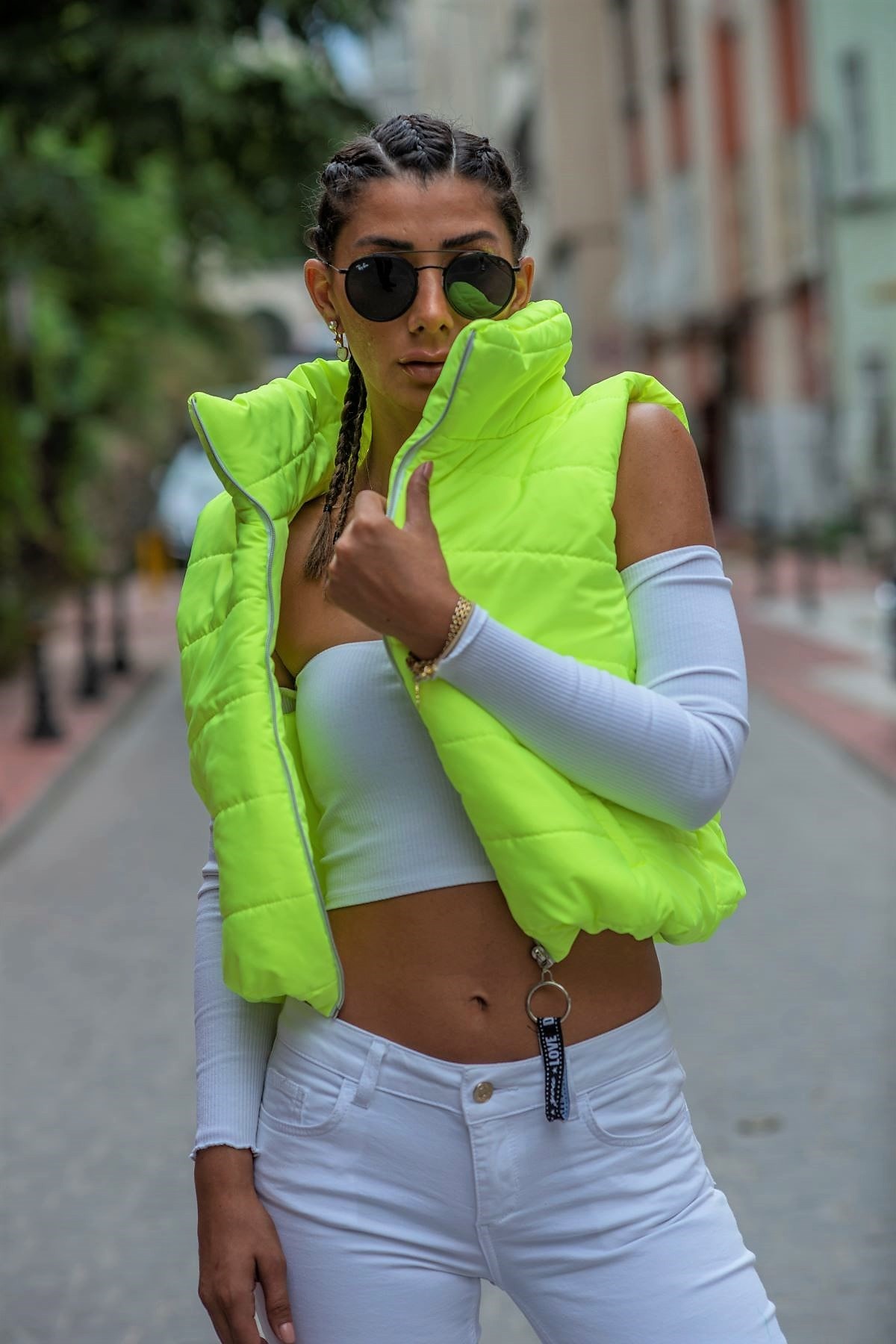 Neon Green Stand Collar Waist Elastic Pocketed Short Puffer Vest