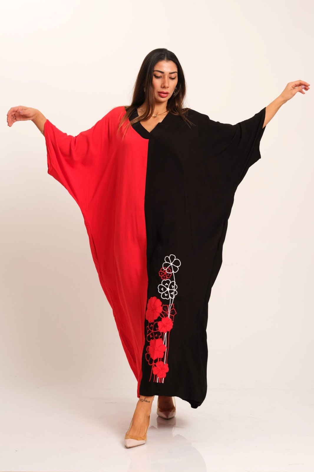 Black Garnished V-Neck Skirt Embroidered Pocket Oversize Long Dress