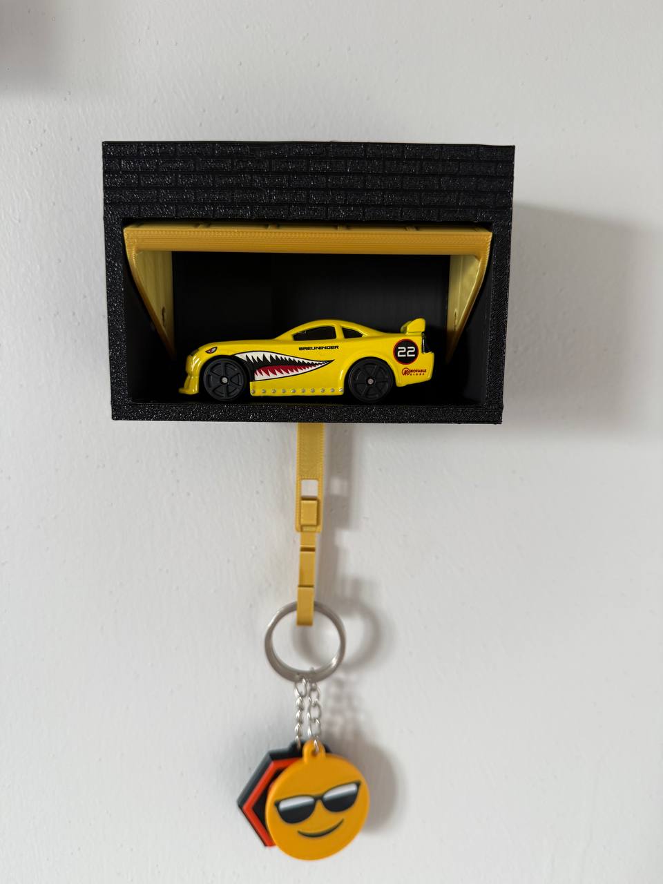 Garaj Anahtarlık Askısı