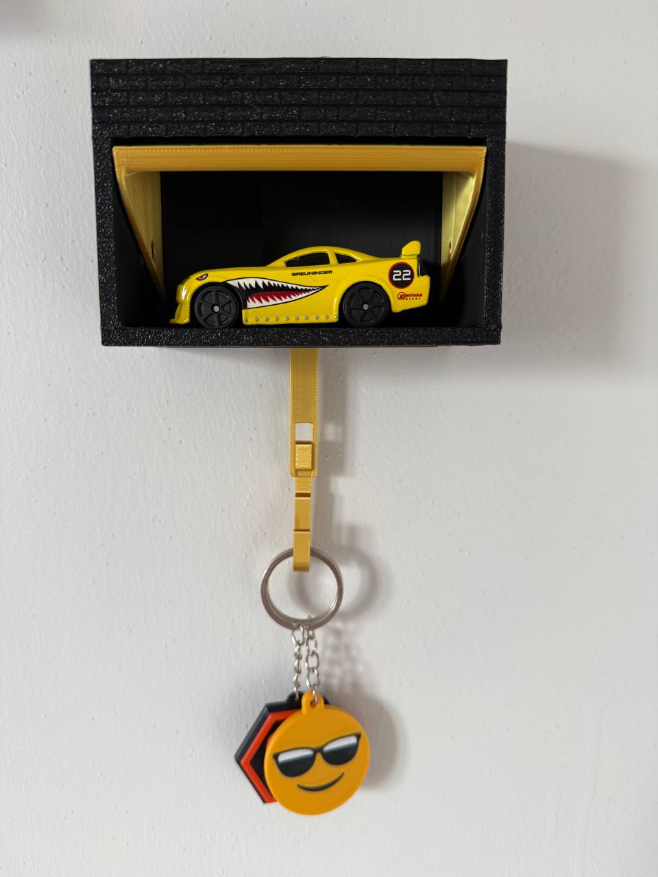 Garaj Anahtarlık Askısı